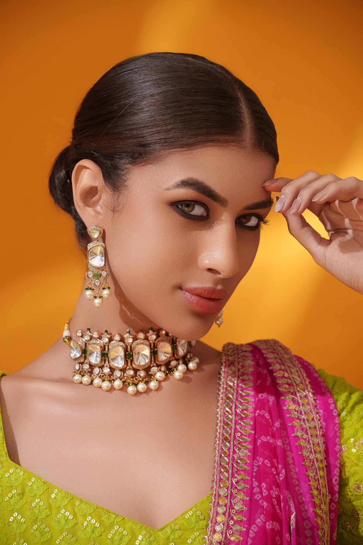 Bold and dramatic polki choker with matching earrings