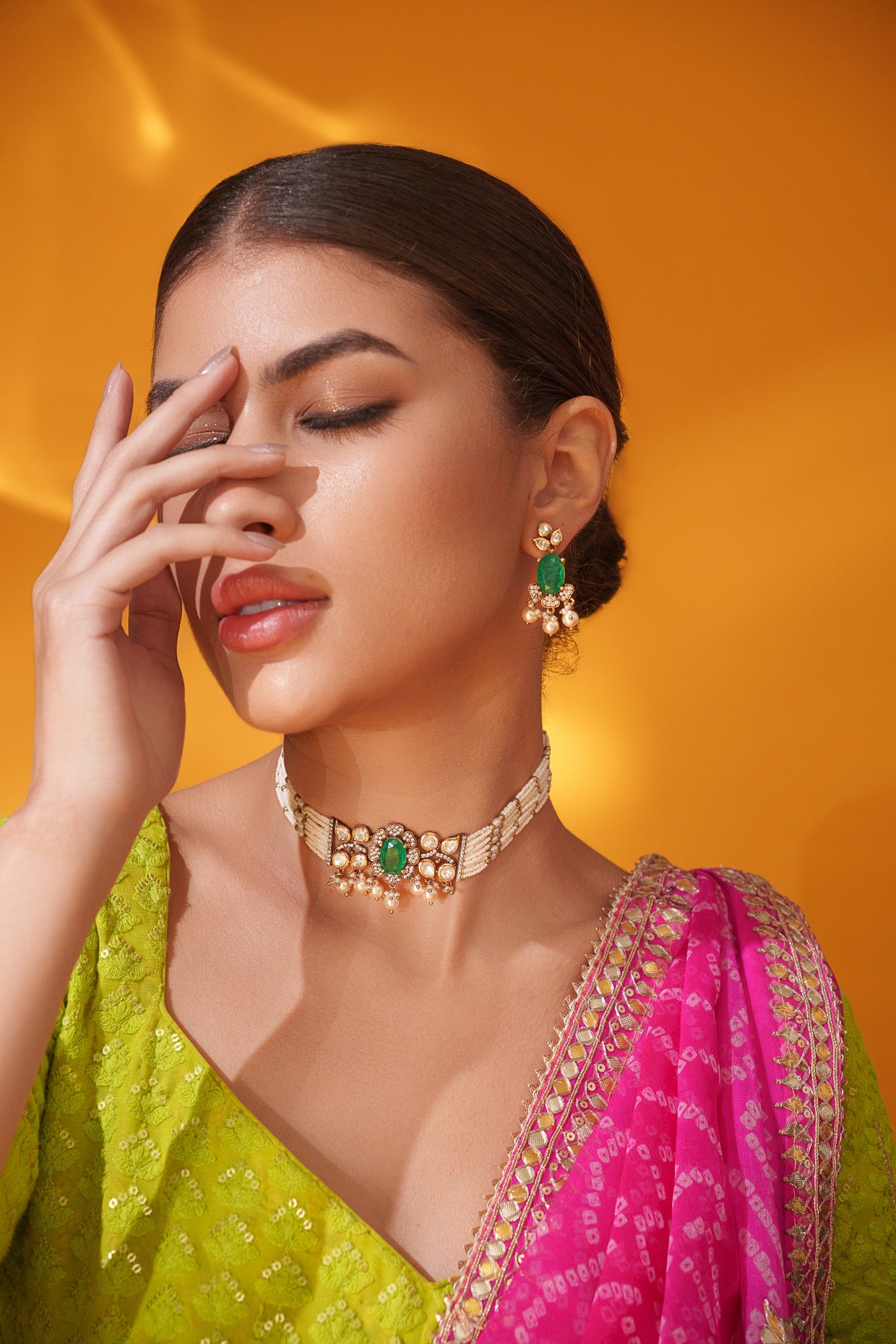 Dramatic and classy two tone kundan choker with matching earrings