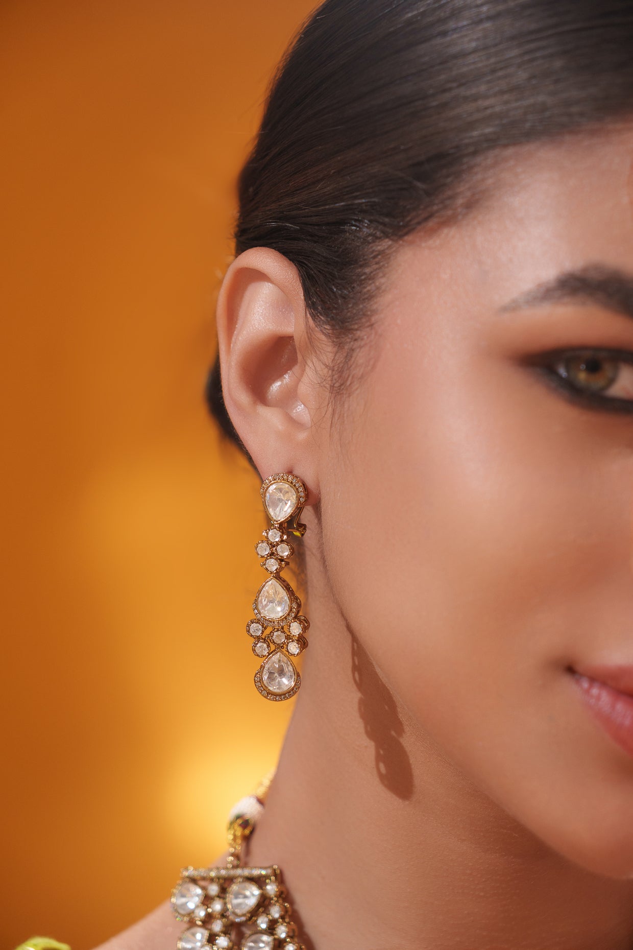 Bold and dramatic two tone polki 2 line necklace set with matching earrings