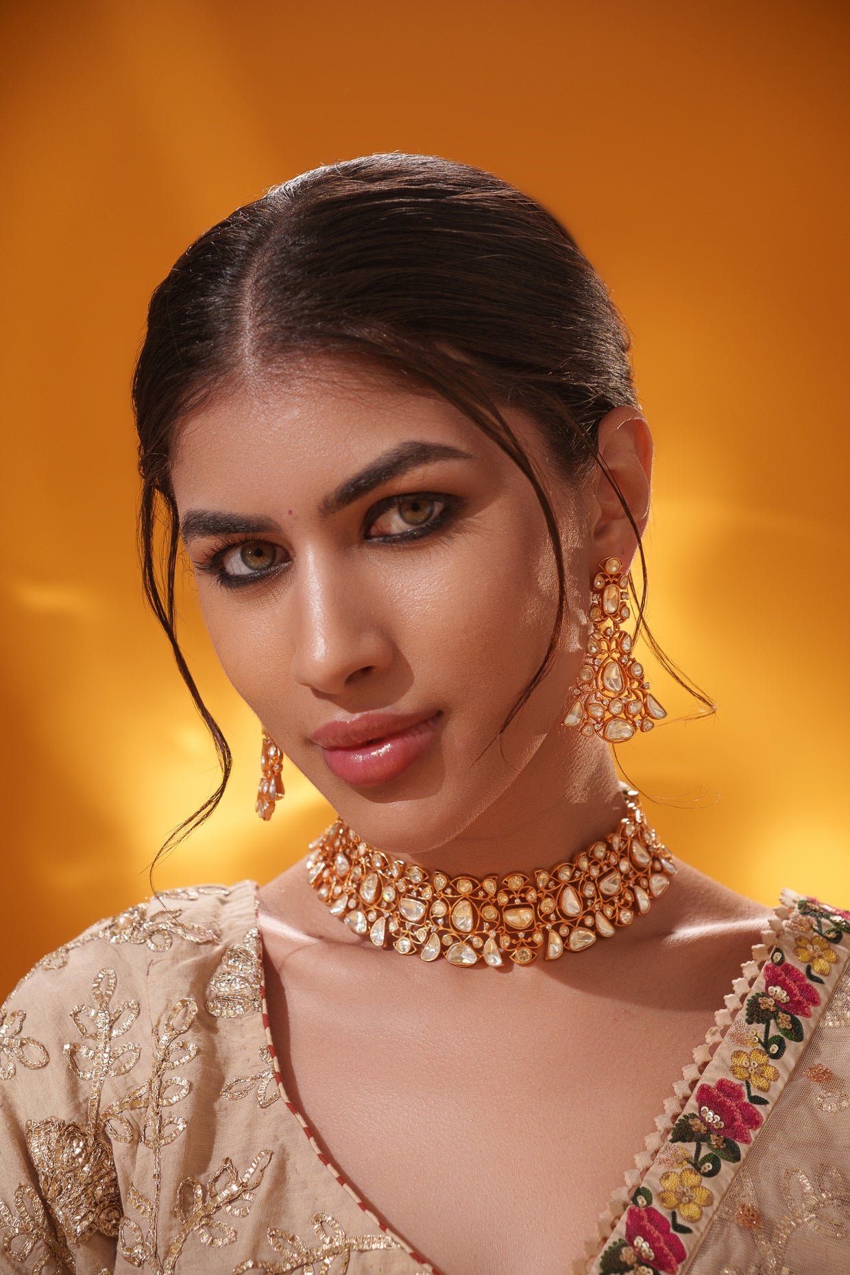 Dramatic and stylish moissanite set with matching earrings