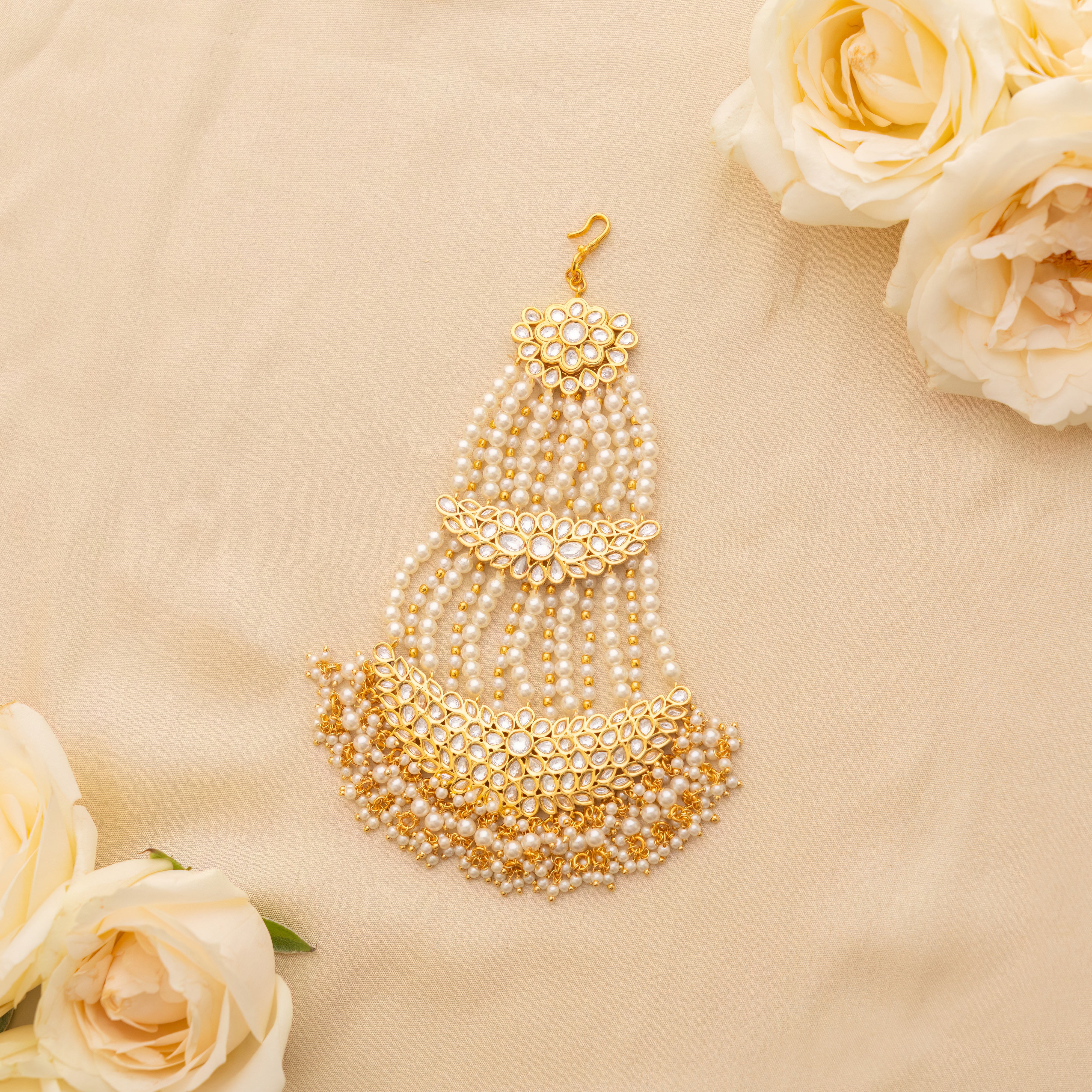 Suchi Pearl String Kundan passa