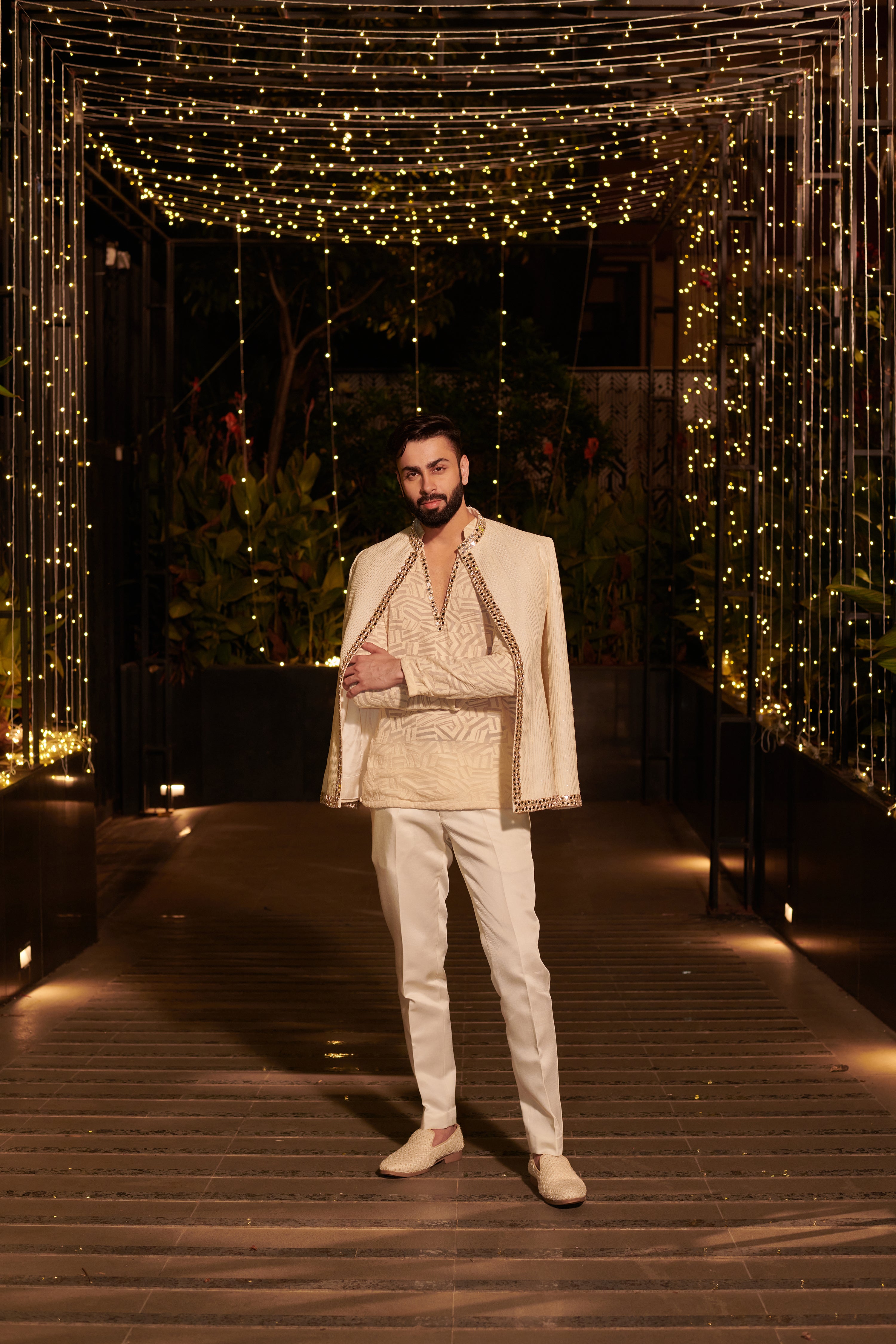 Ivory Impression Jacket set. 3 (Jacket + Shirt + Pant)