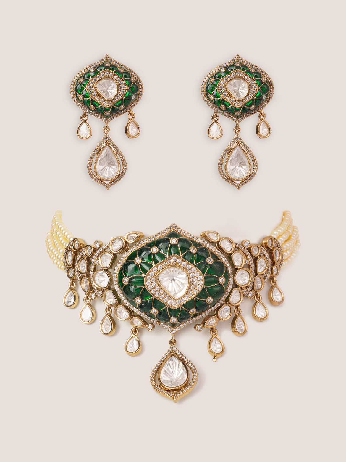 Dramatic and classy two tone polki choker with matching earrings