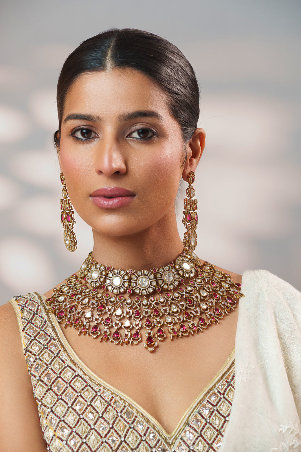 Bold and dramatic polki necklace set with matching earrings