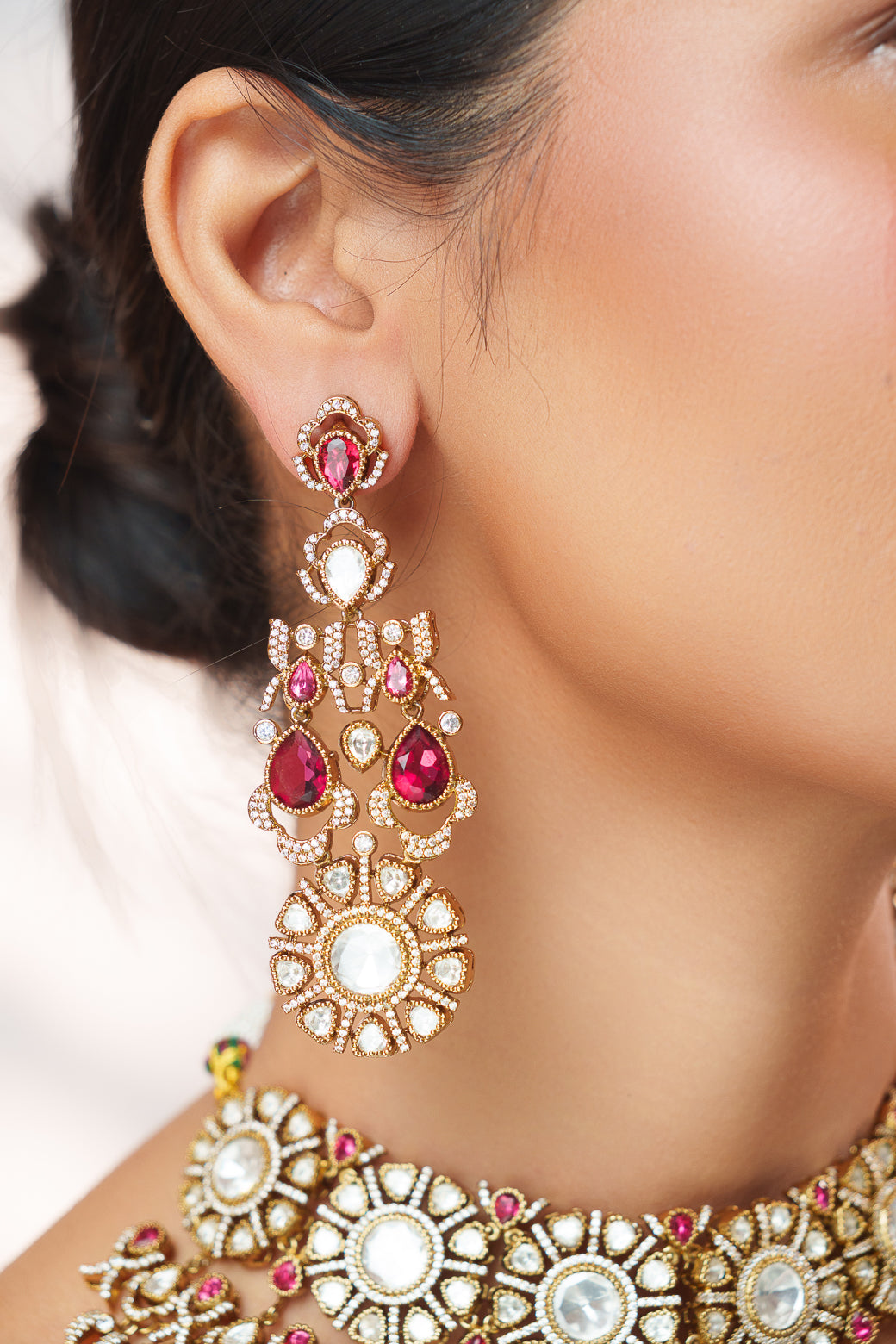 Bold and dramatic polki necklace set with matching earrings