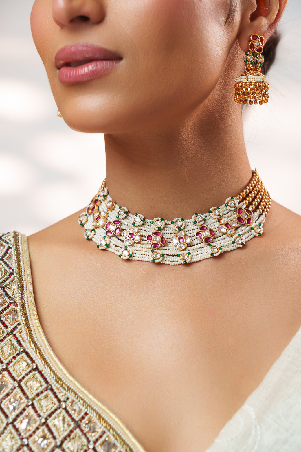 Classic and stylish kundan necklace set with matching earrings