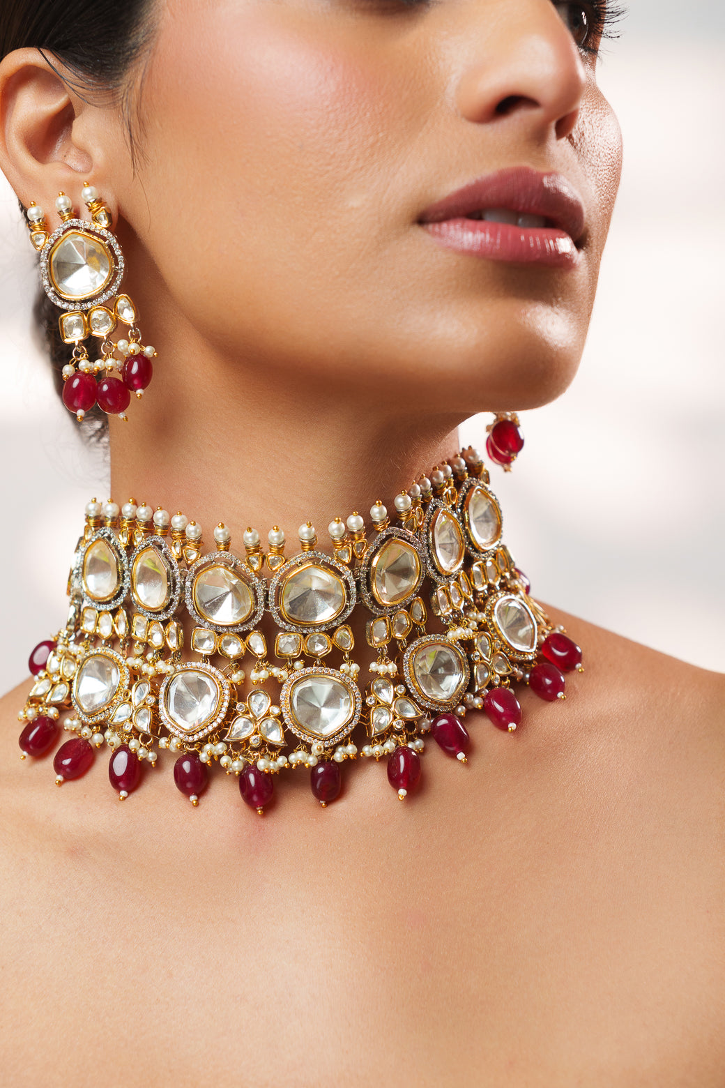 Extraordinary fusion of kundan and polki choker set with earrings