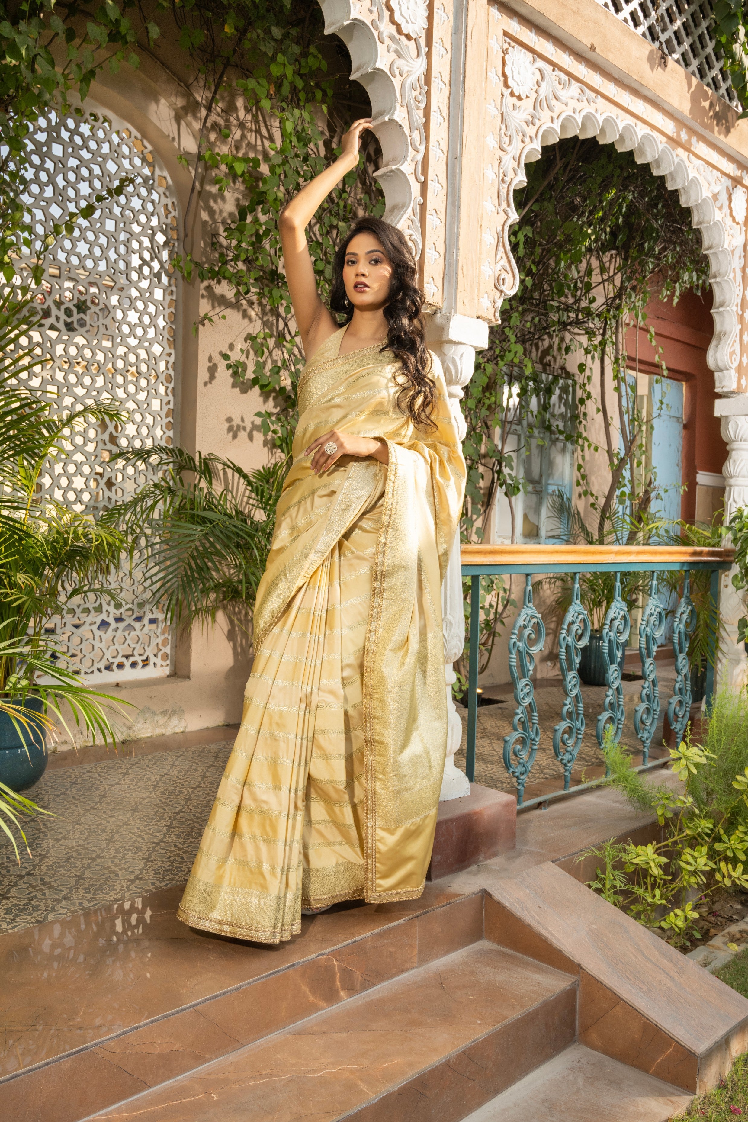 Rangkat Golden Pure Silk Banarsai Handloom Saree