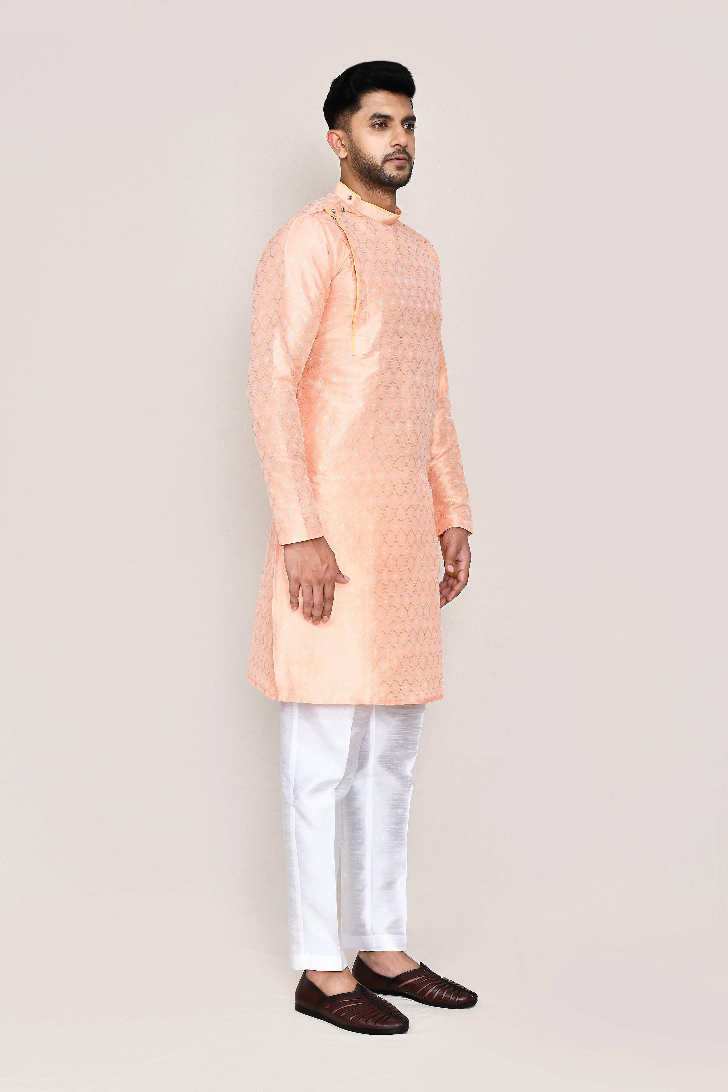 kurta with straight fit pant