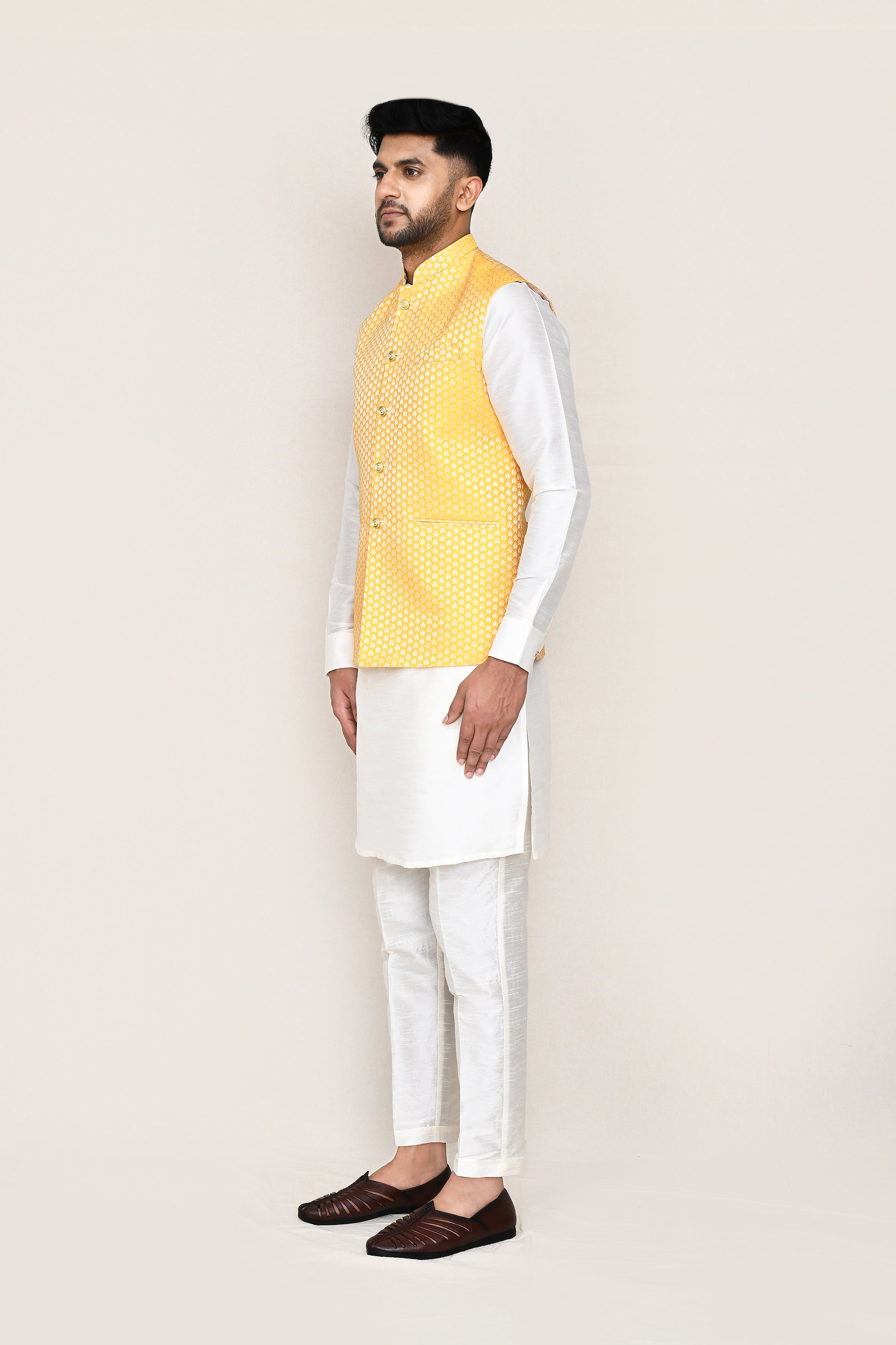 kurta, jacket with straight fit pant