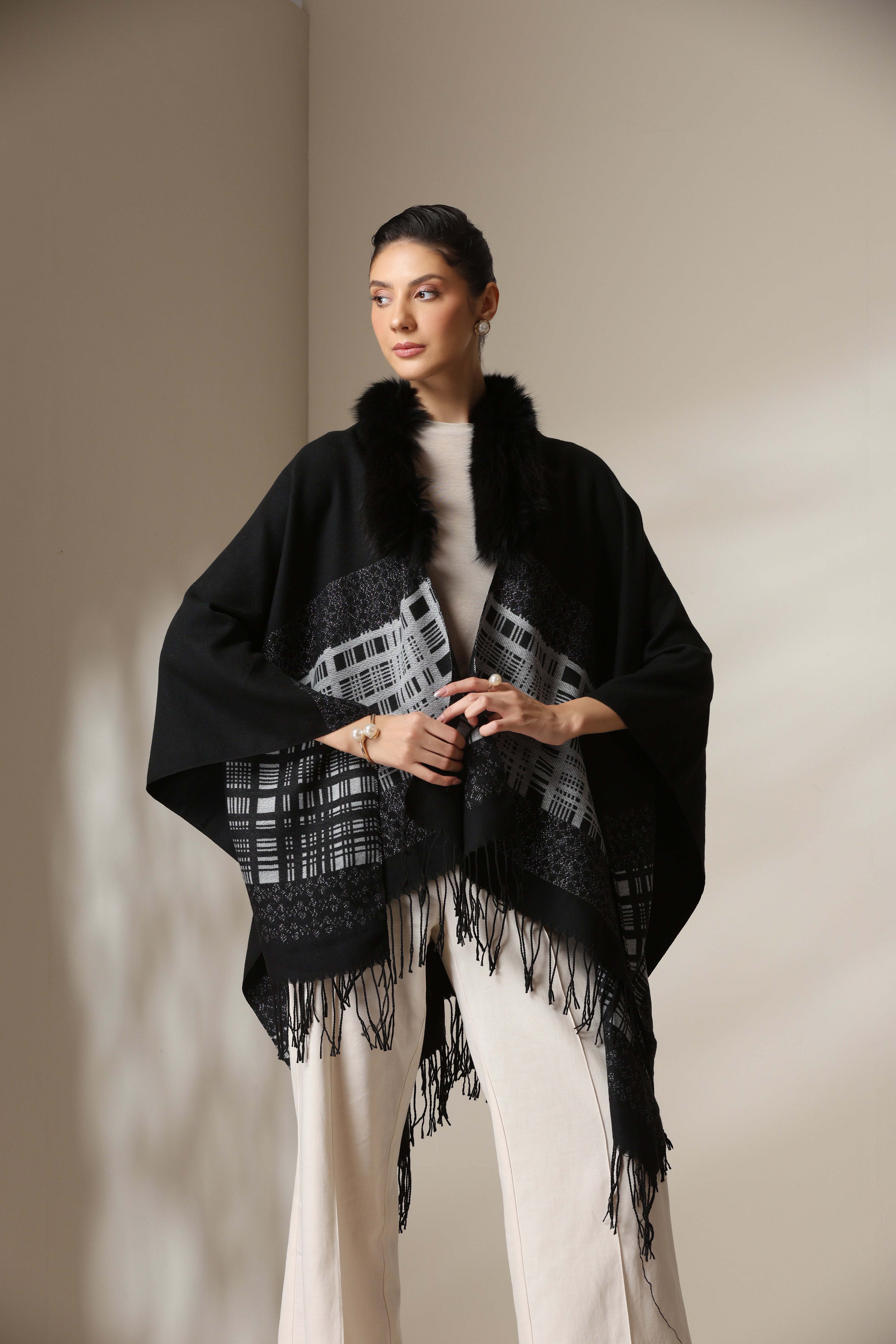 Dusala Noir Grace Vegan Fur Cape