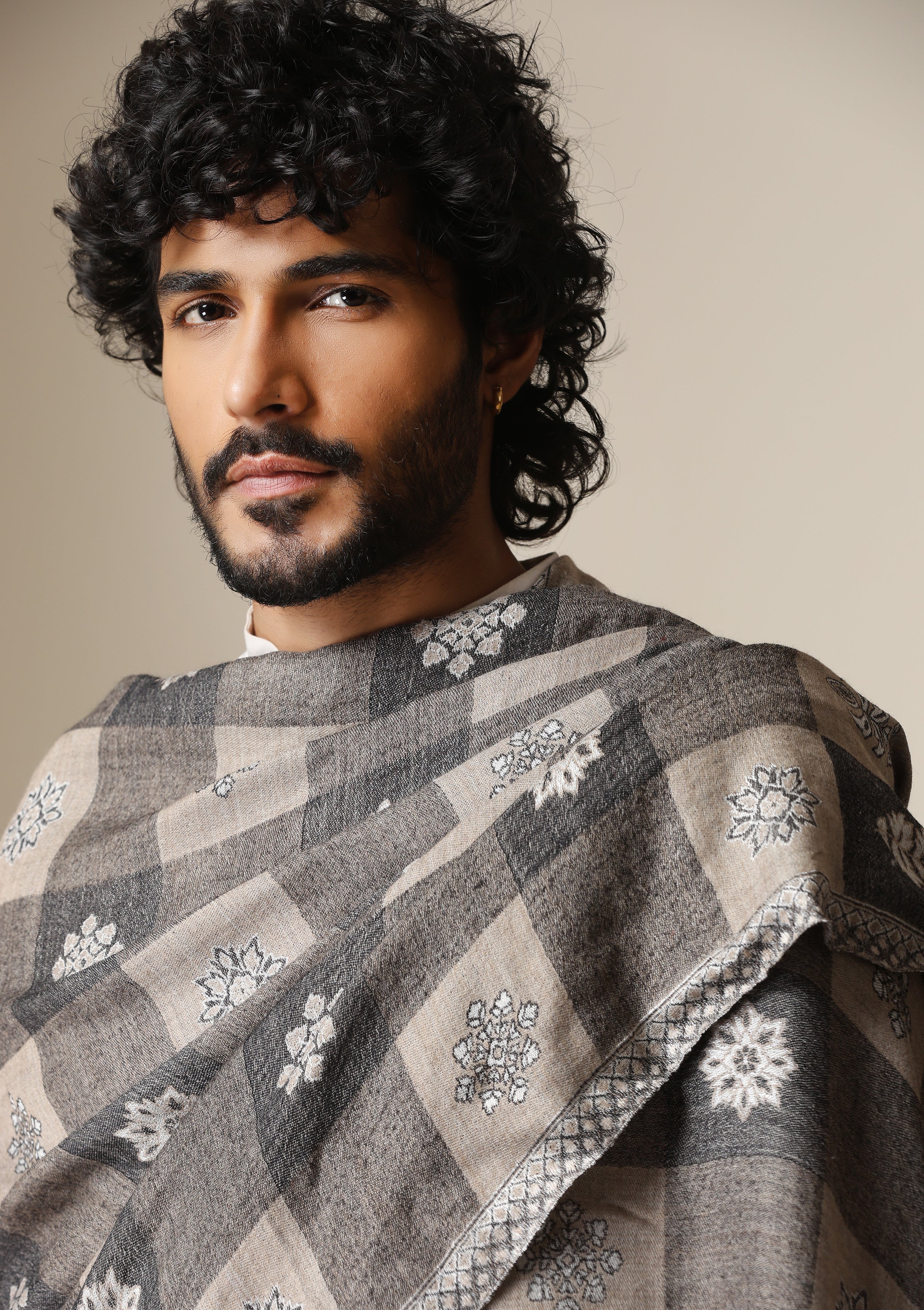 Dusala Grey Heritage Kani Check Shawl for Men & Women