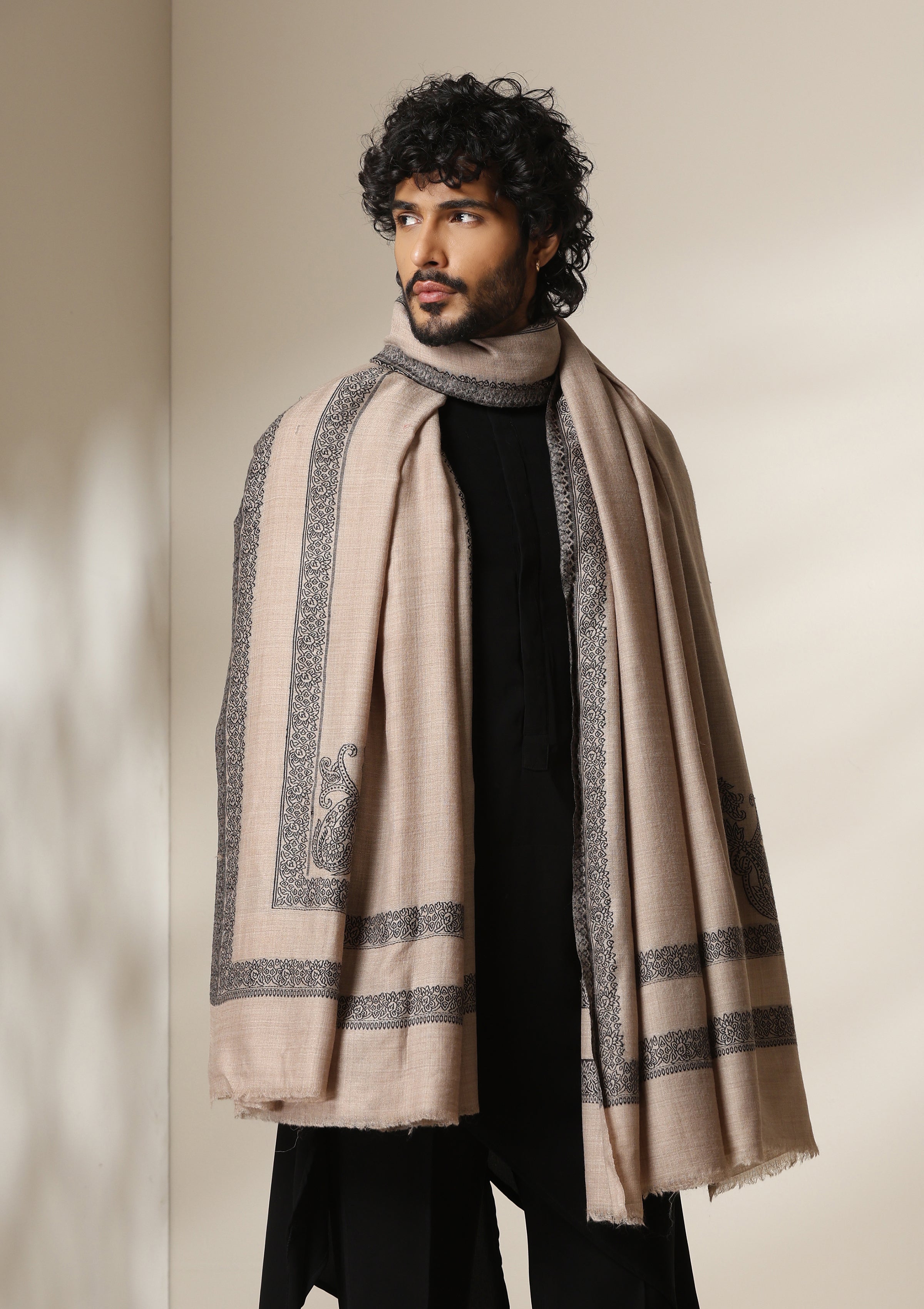 Dusala Sand Noir pashmina silk shawl