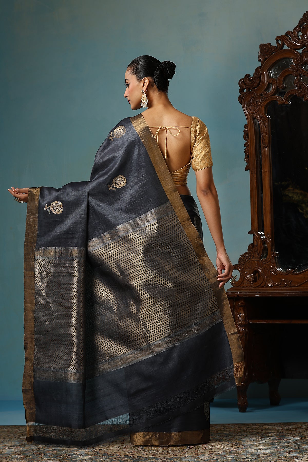 Camellia Handwoven Dark Grey Kosa Silk Mark Saree