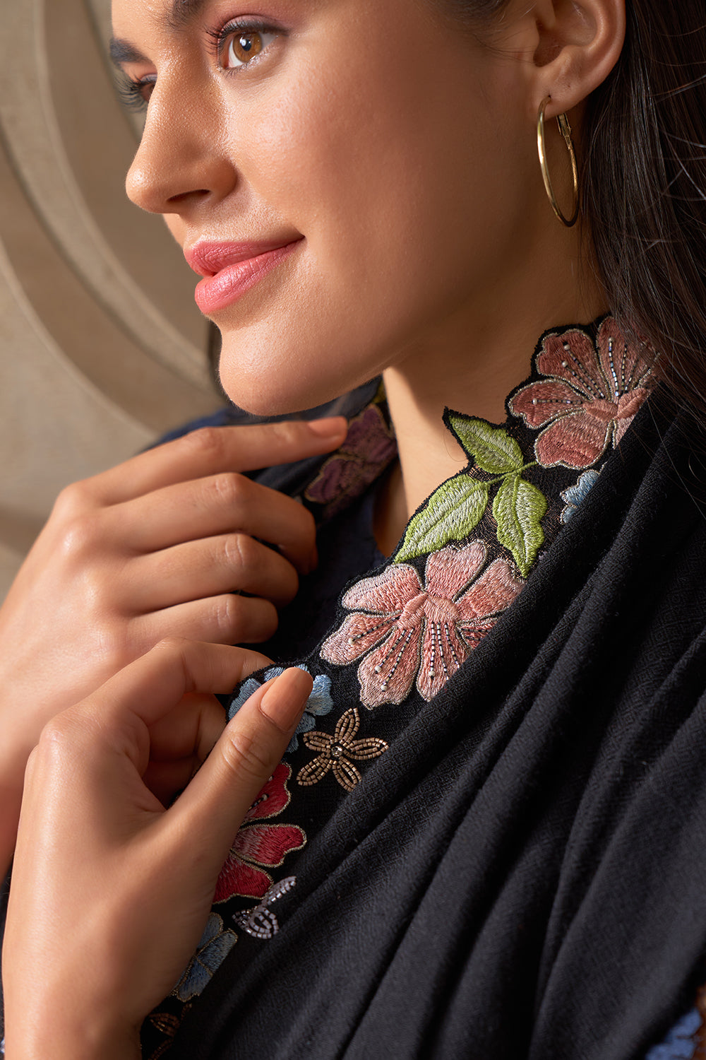 Floral Sprinkle | Embroidered Wool Silk Stole