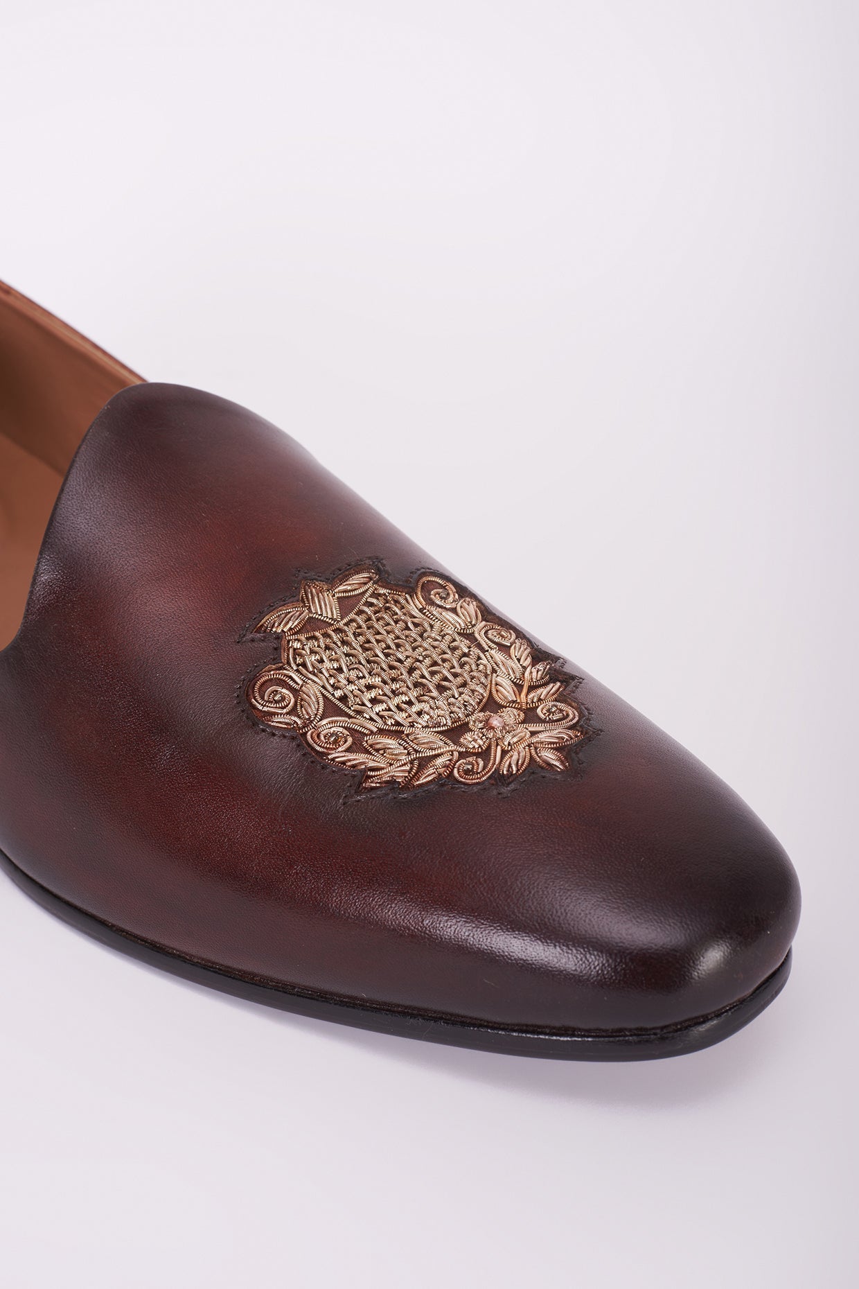 Dark brown and gold insignia embroidered Italian leather mojdi