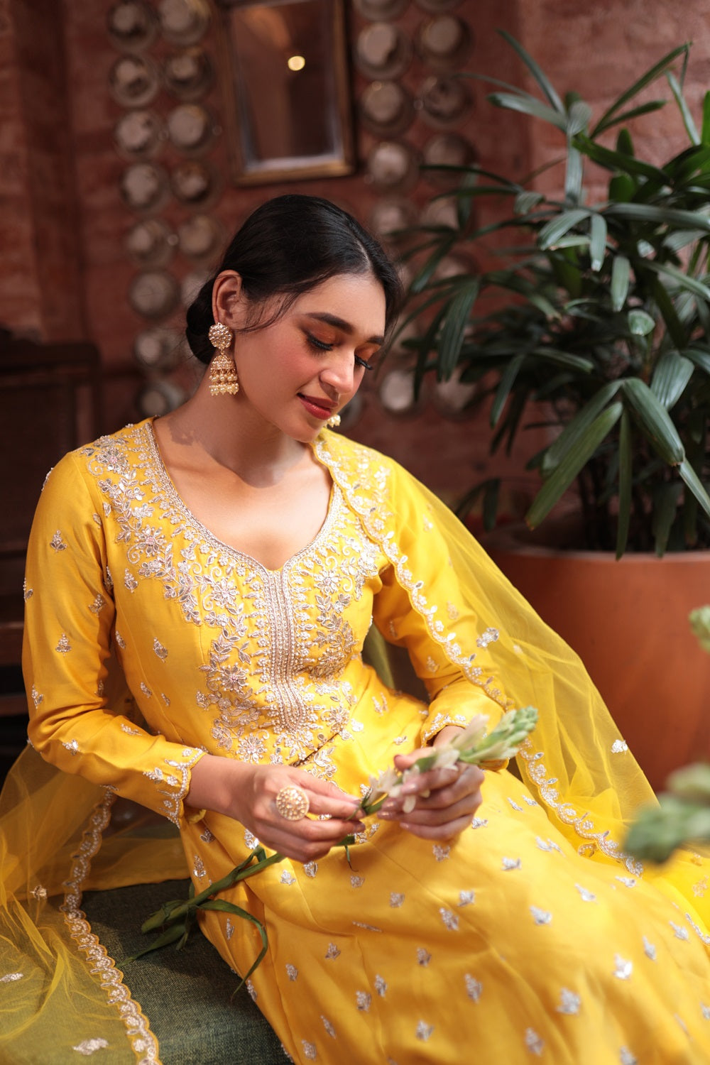 MUSTARD EMBROIDERD SUIT