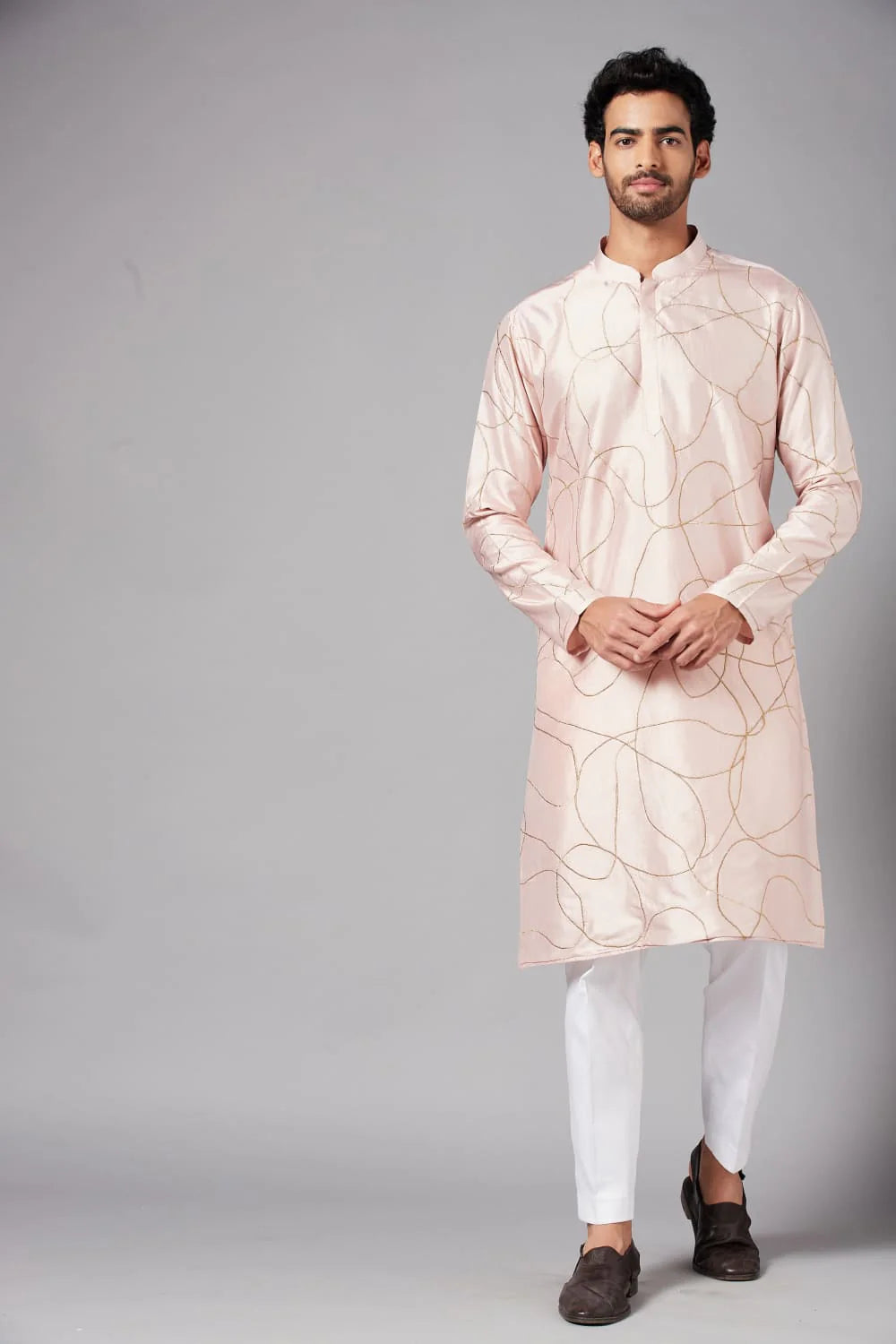 Ilaria Gold Zari Abstract Embroidered Peach Kurta