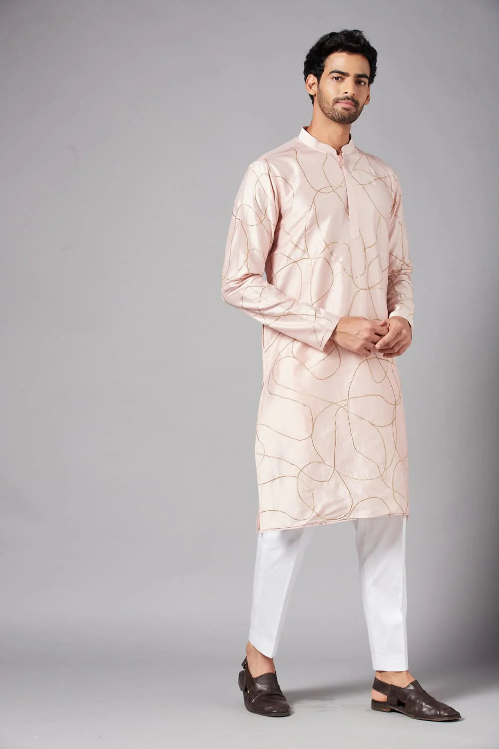 Ilaria Gold Zari Abstract Embroidered Peach Kurta