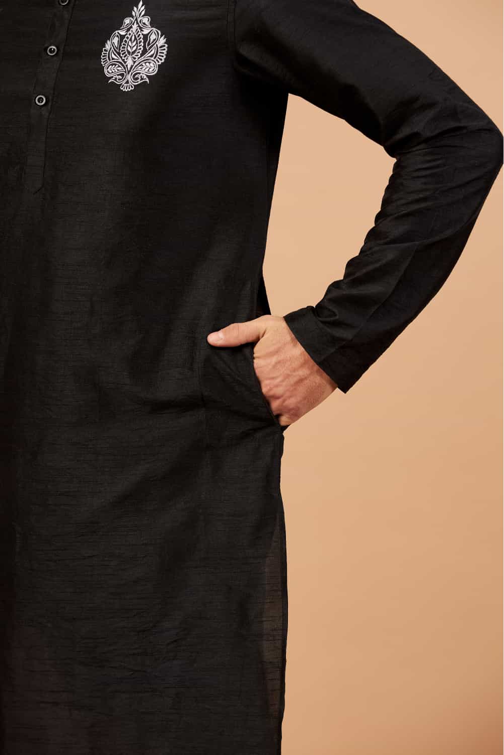 Amyr Traditional Embroidered Kurta
