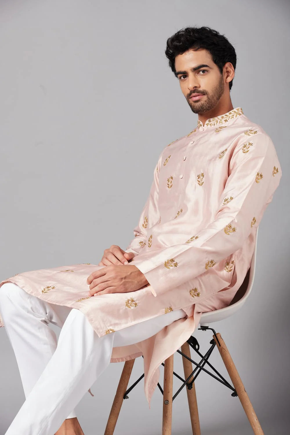 krusos Hand Embroidered Kurta