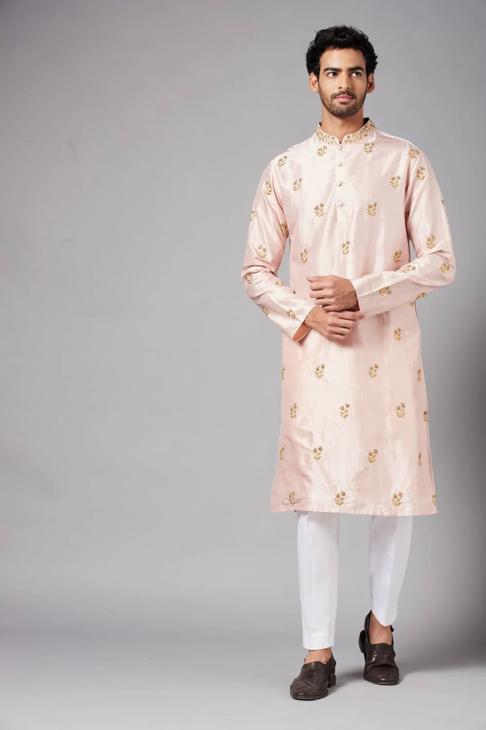 krusos Hand Embroidered Kurta