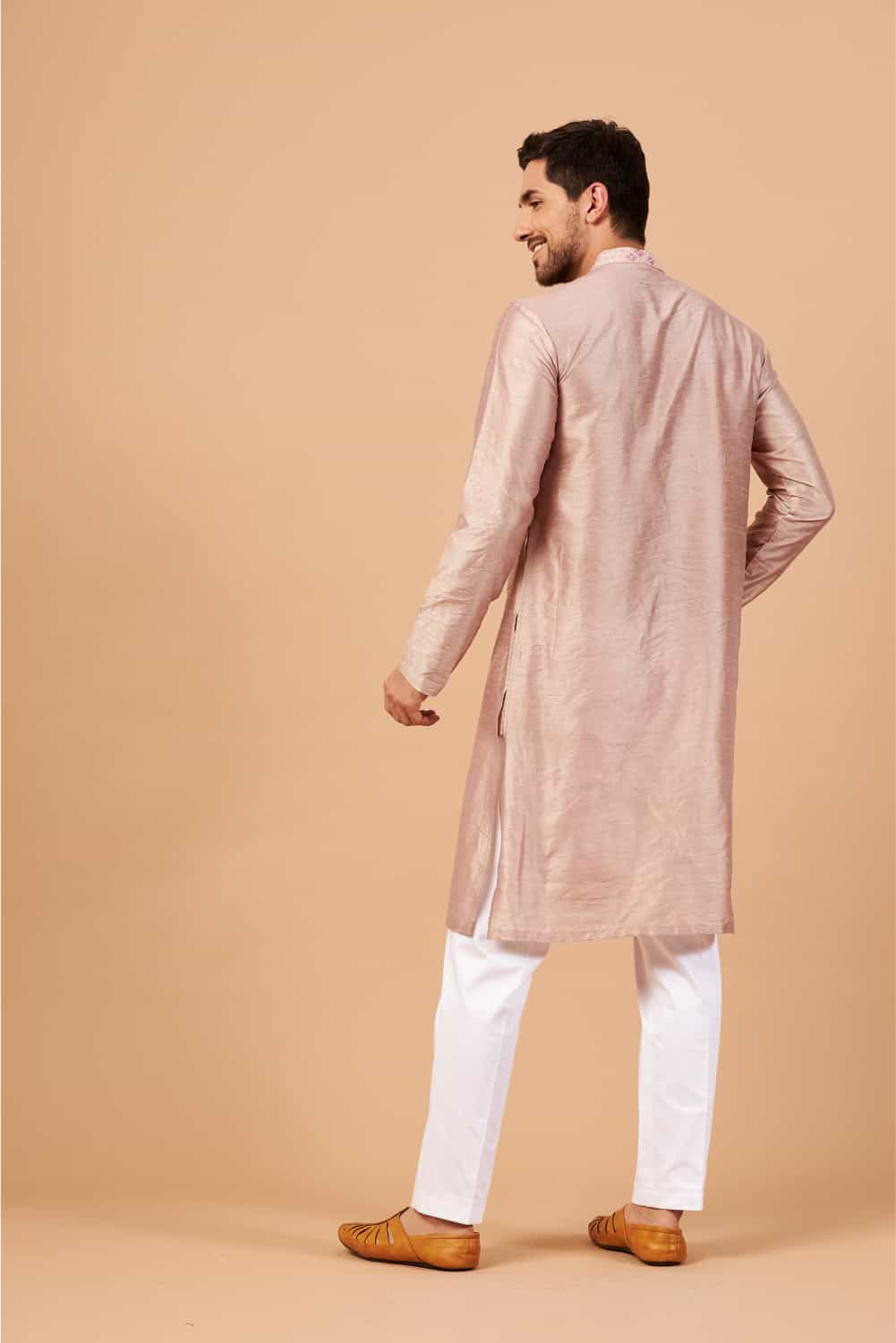 Florne Floral Geometric Embroidered Kurta