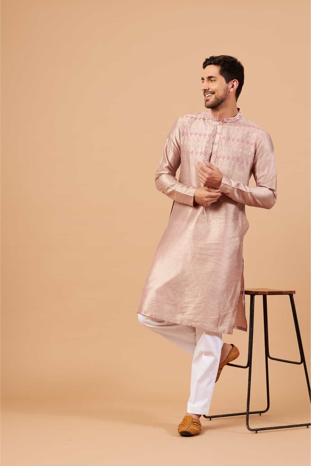Florne Floral Geometric Embroidered Kurta