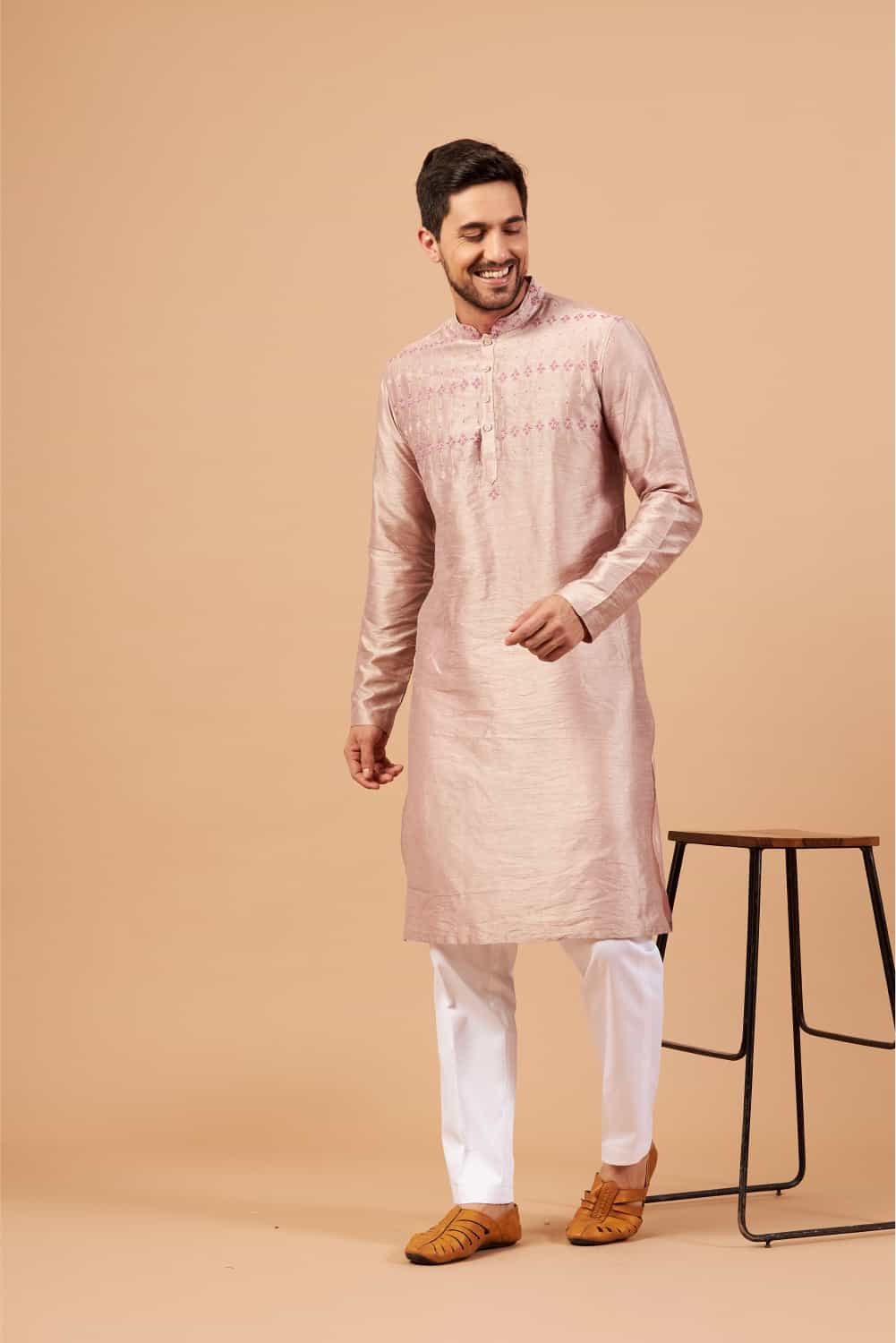 Florne Floral Geometric Embroidered Kurta