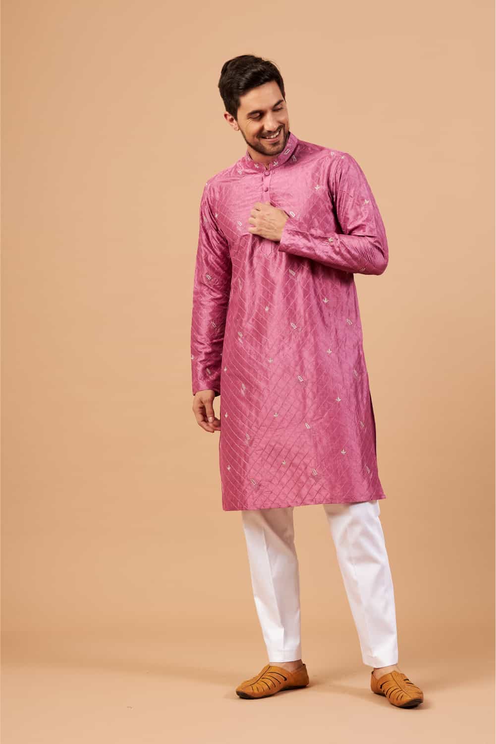 Pumetric Leaf Embroidered Purple Kurta