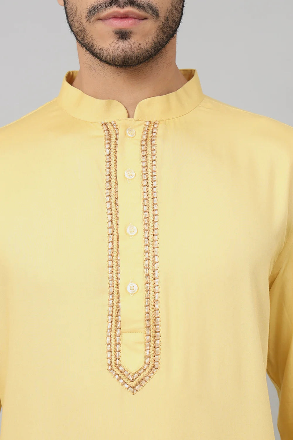 Kiiro Neckline embroidered cotton kurta