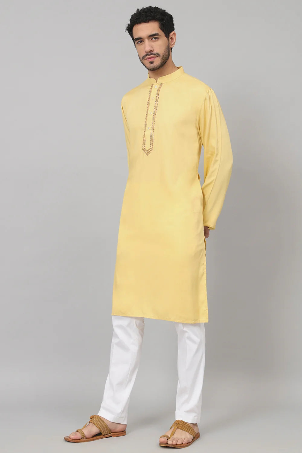 Kiiro Neckline embroidered cotton kurta
