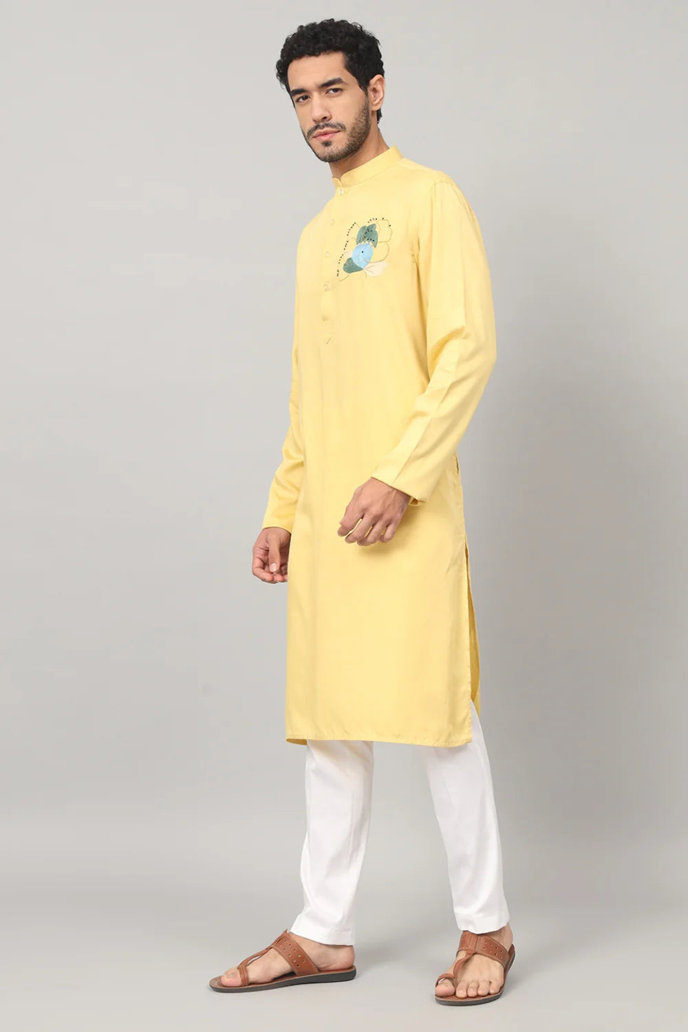 Amarillo Abstract embroidered cotton kurta