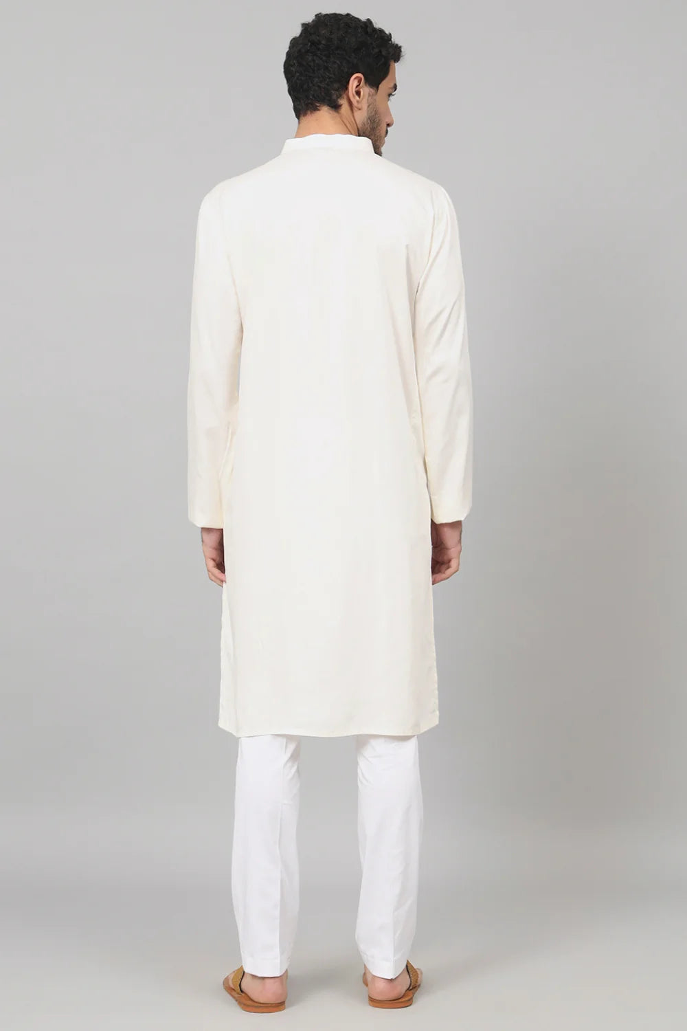 Mimosa Cotton kurta with floral embroidery patch embellishment