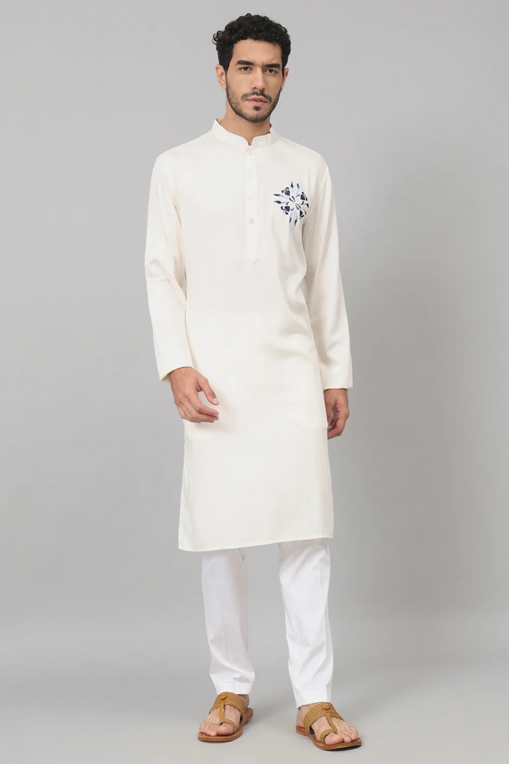 Avorio Motif embroidered cotton Kurta