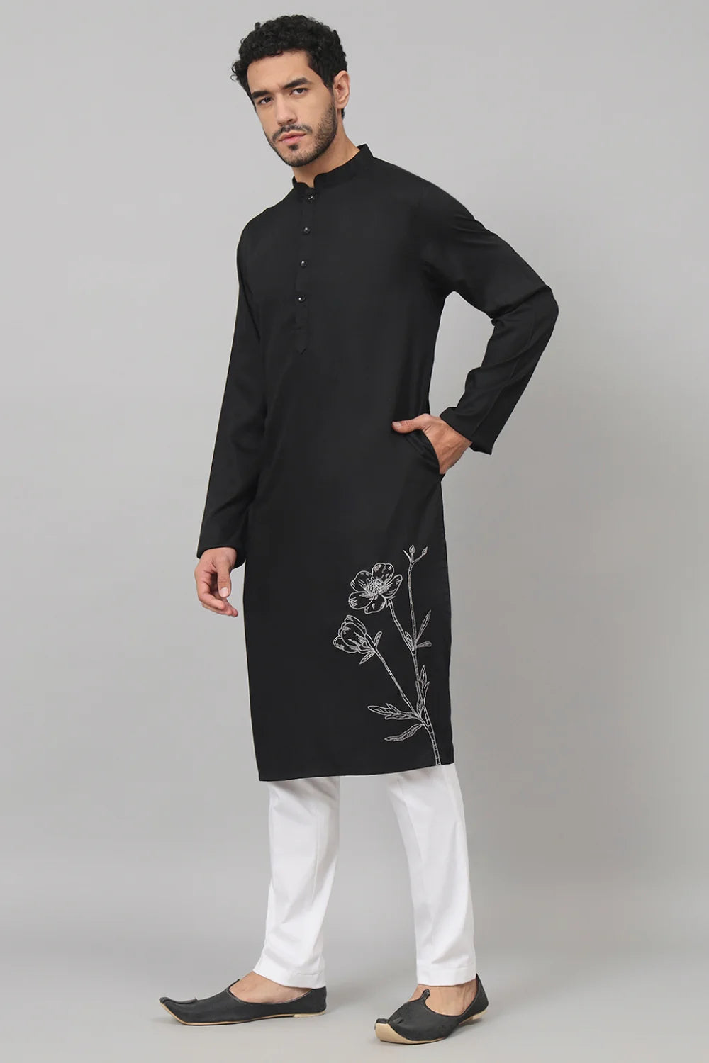 Stelo Stem embroidery cotton kurta