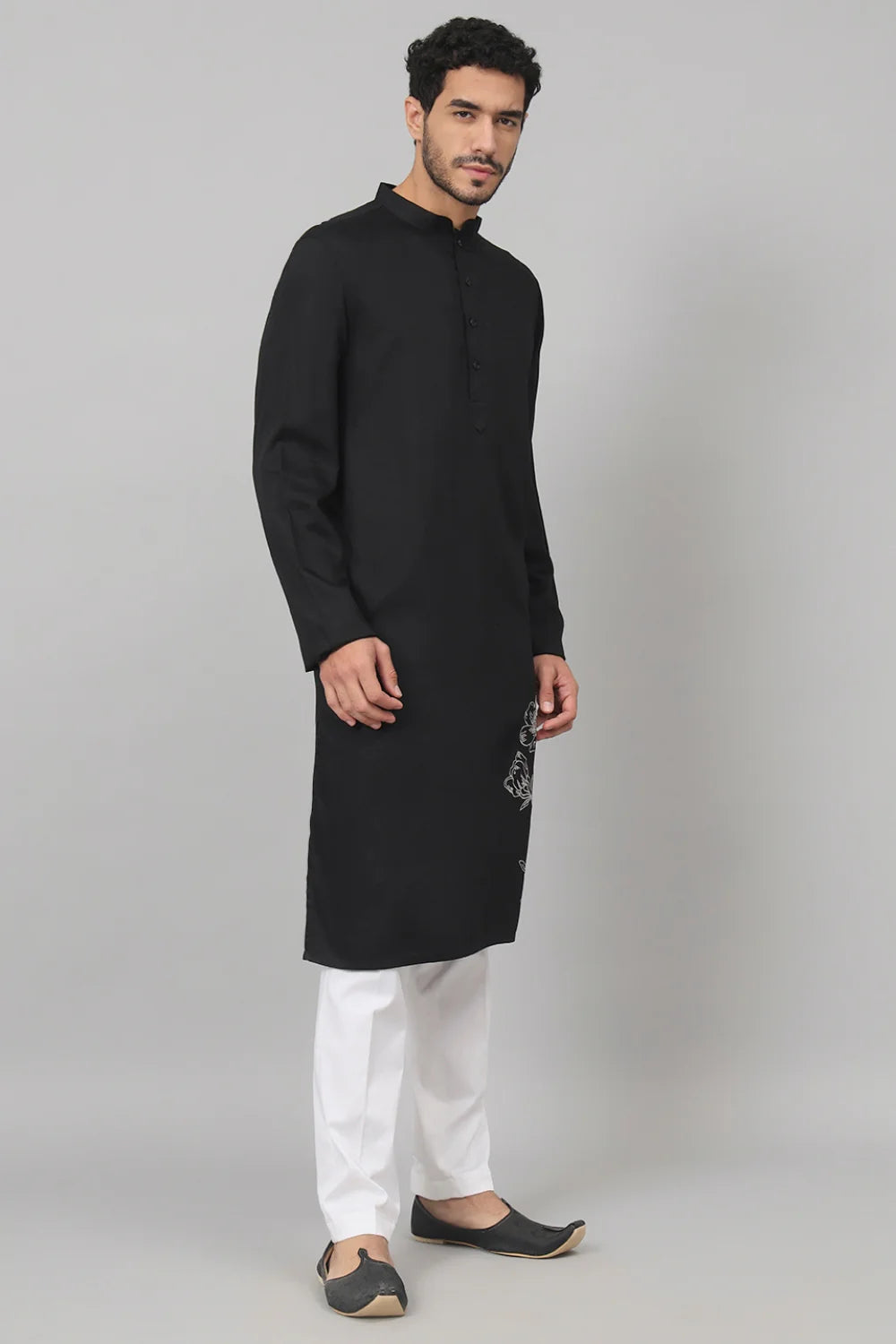 Stelo Stem embroidery cotton kurta