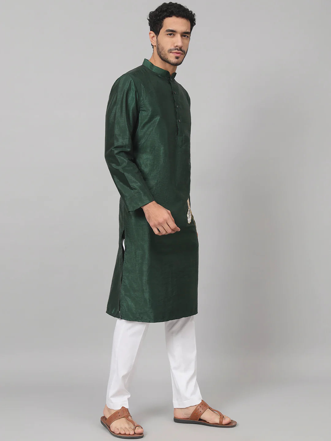 Wijze Evergreen silk kurta with patch embellishments