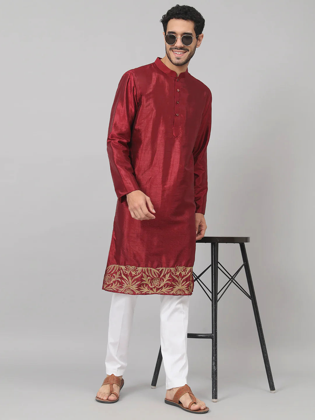 Rubyino Zari Embroidered silk kurta