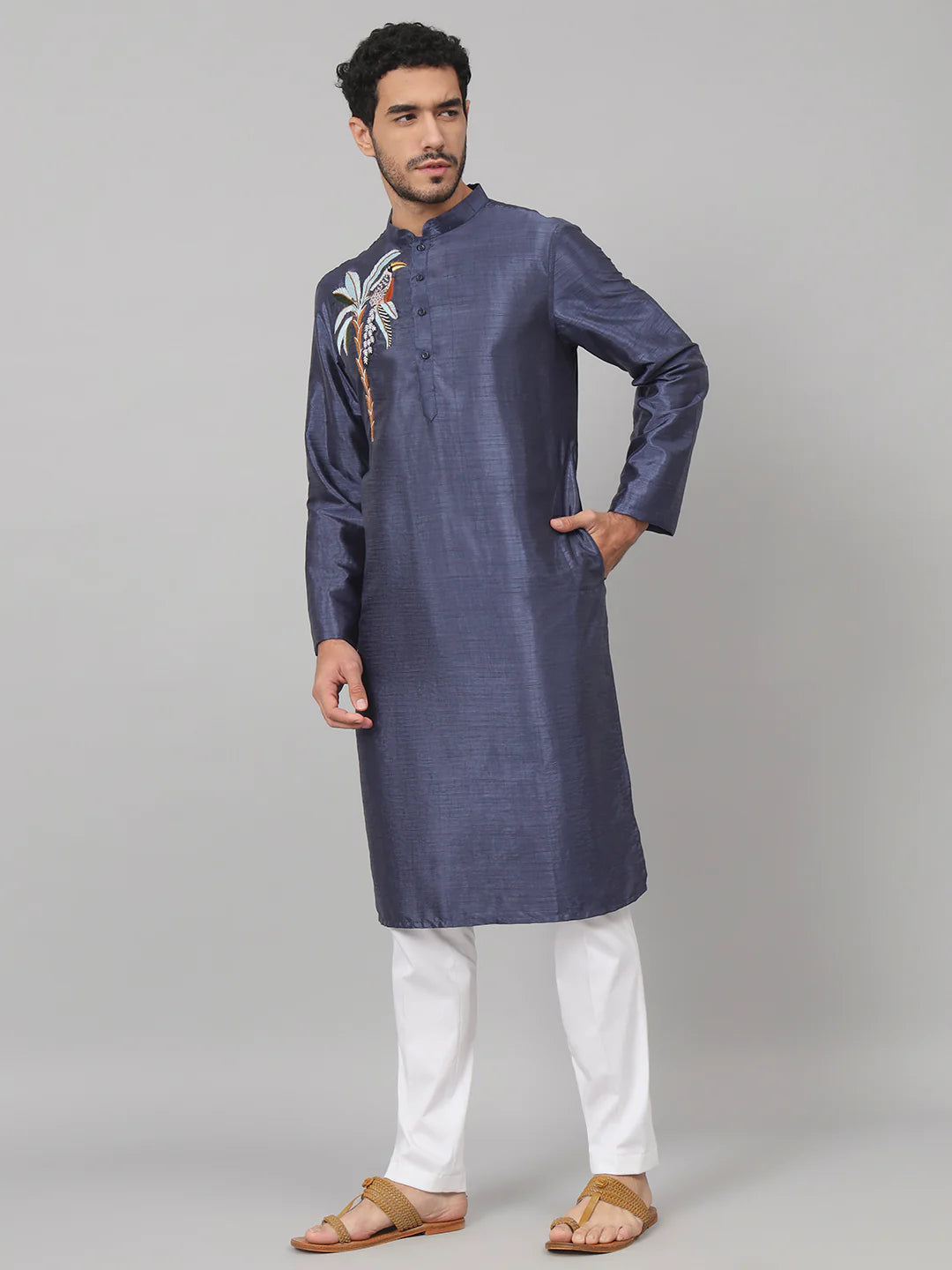 Sapp Sapphire embroidered silk kurta