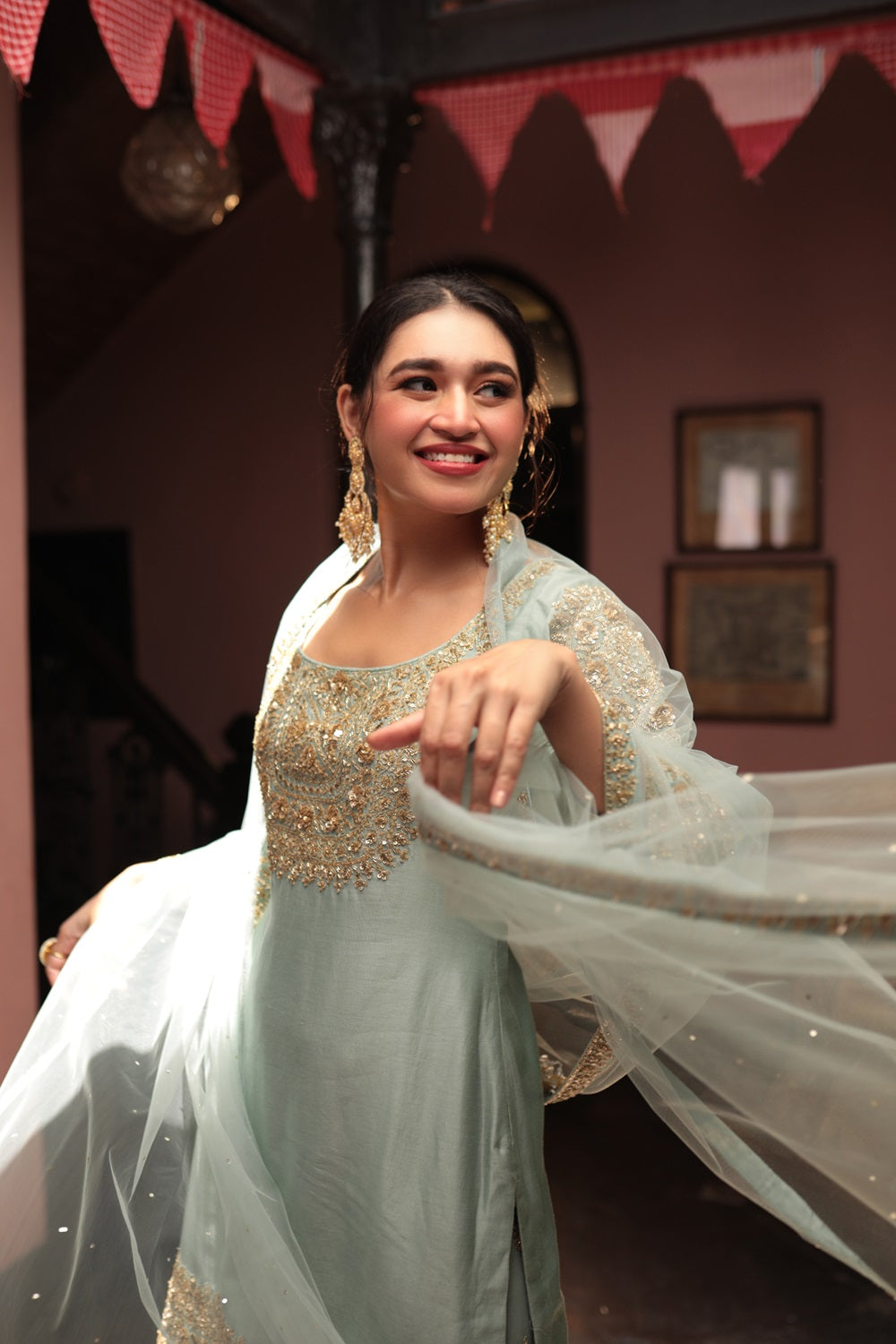 DUSTY FIROZA EMBROIDERD SUIT