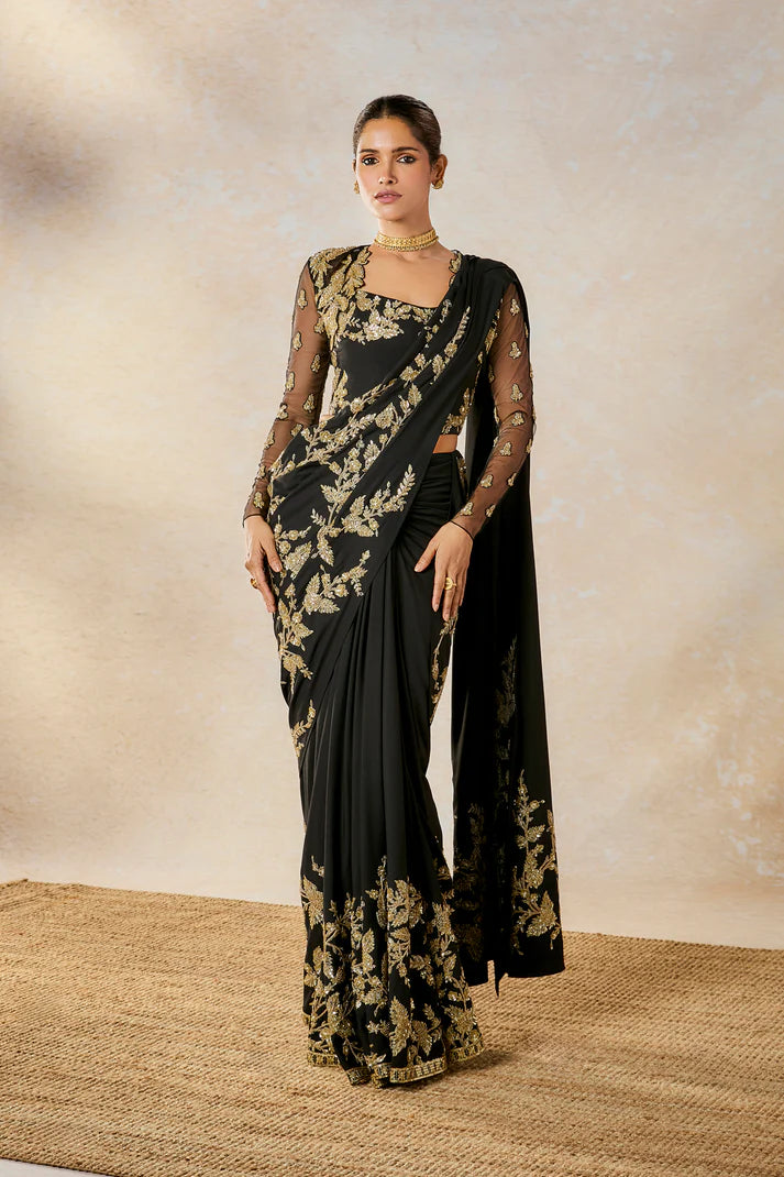 The Sunheri Bel Stitched Saree Set