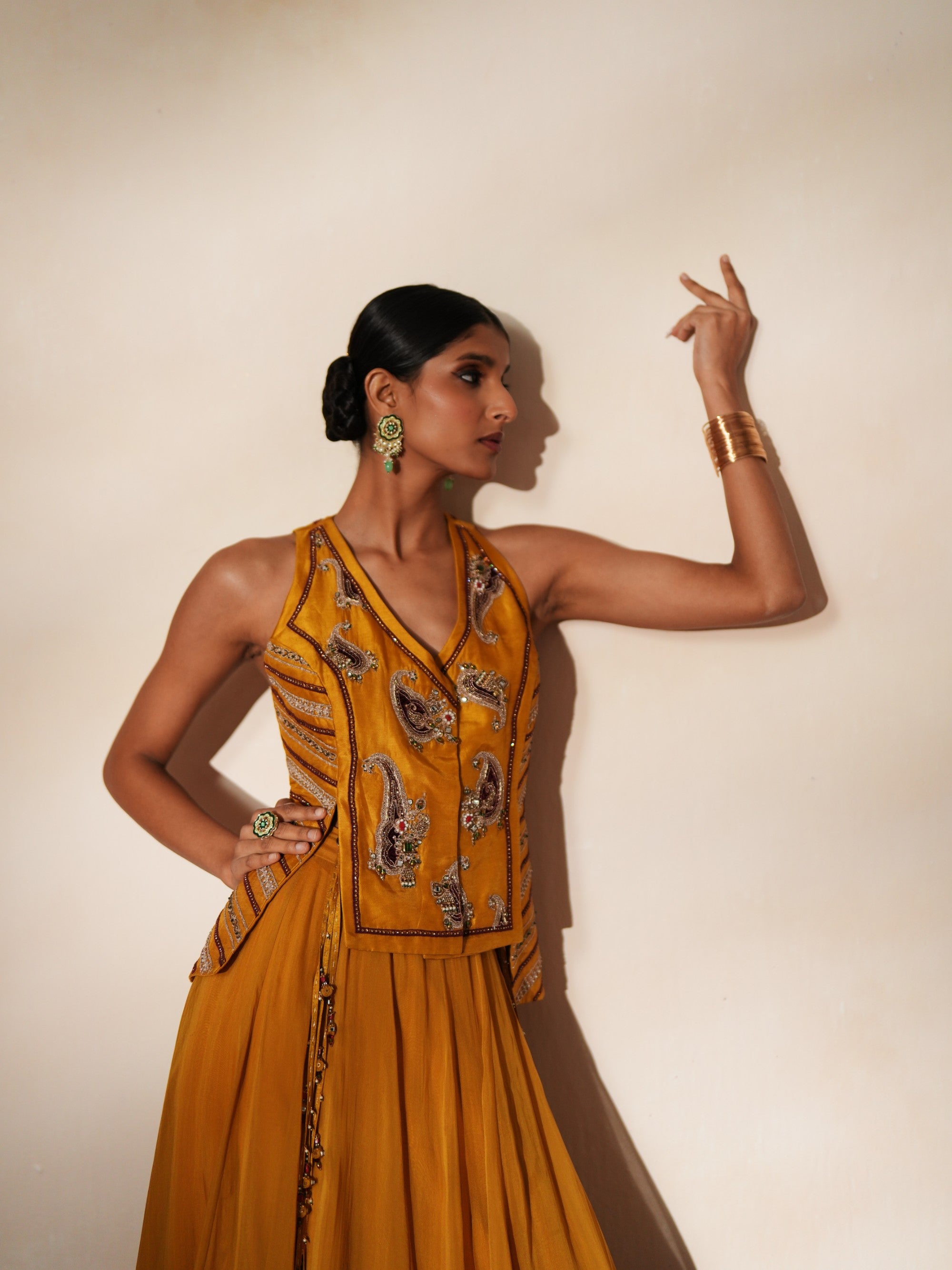 Morchakra lehenga set