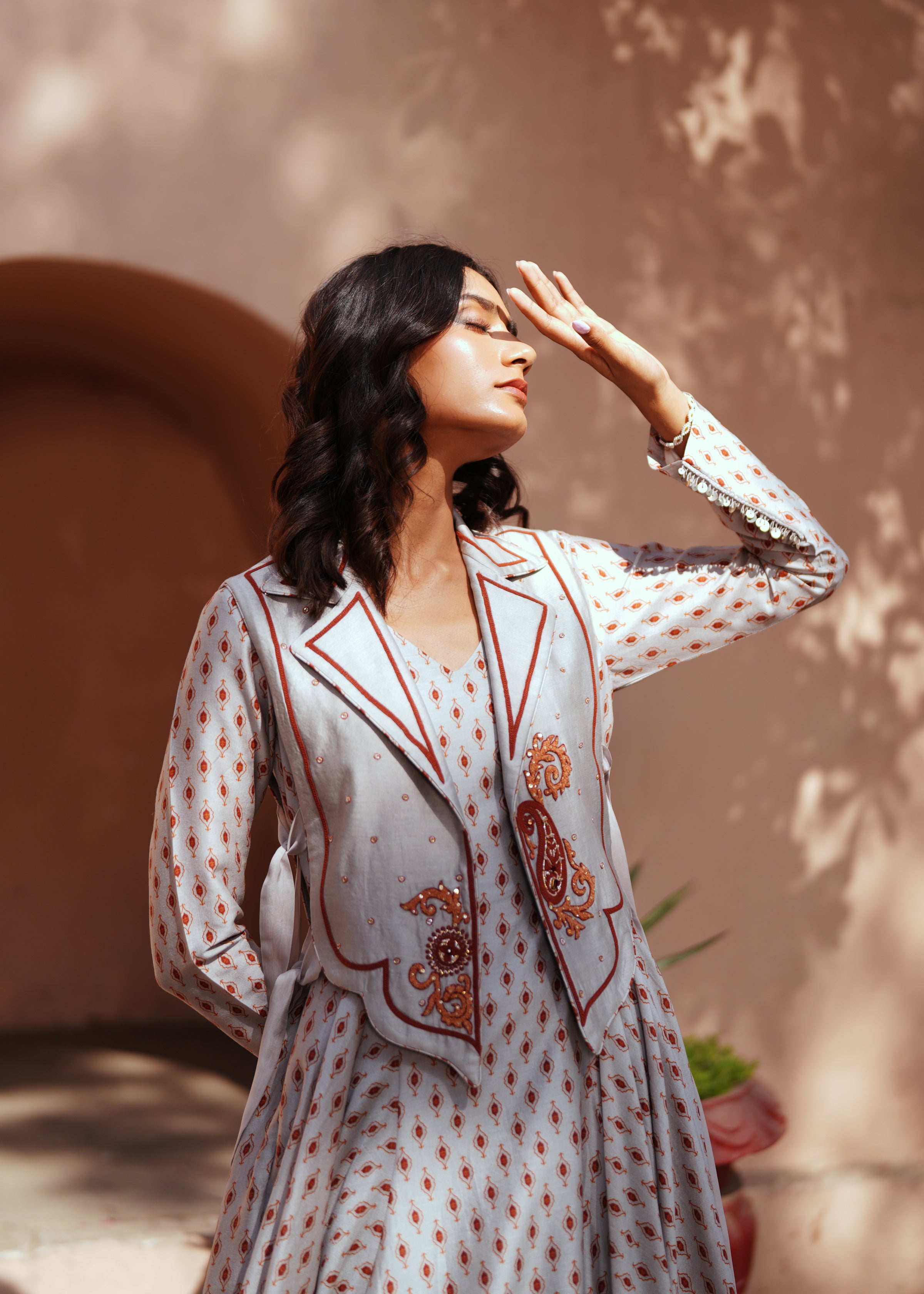 Grey chanderi embroidered kurta set