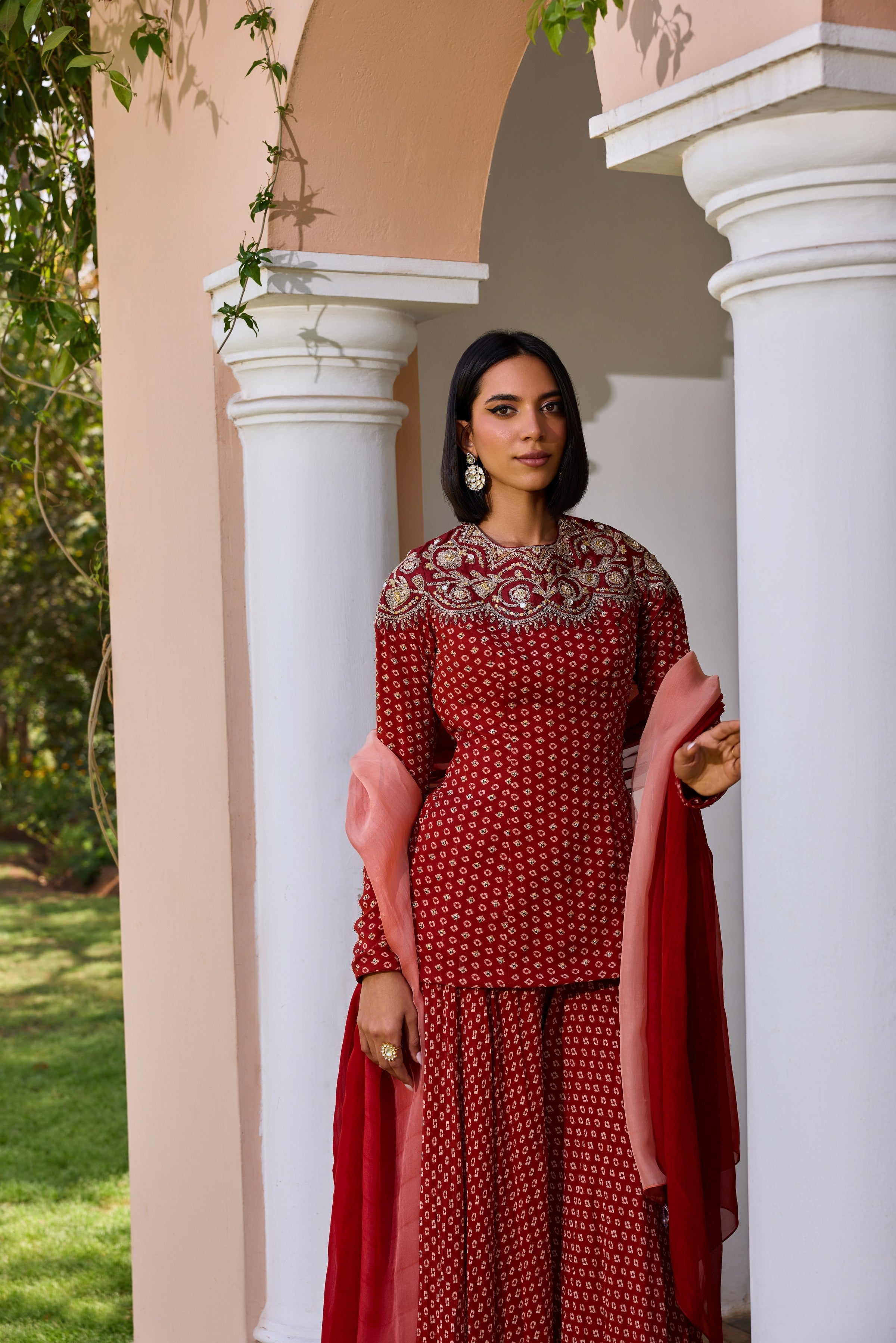 Sara sharara set