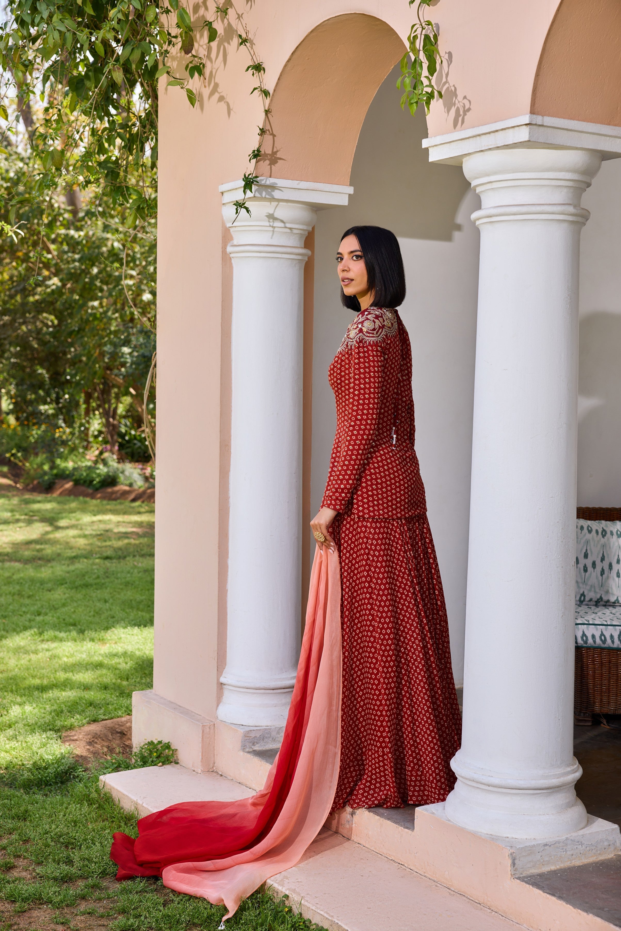 Sara sharara set