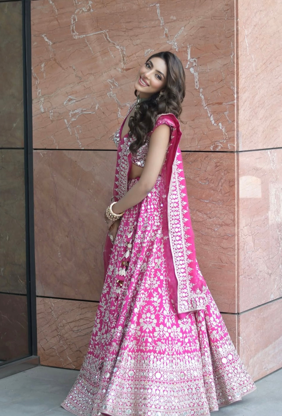 Mallika in Niranjana Lehenga Set