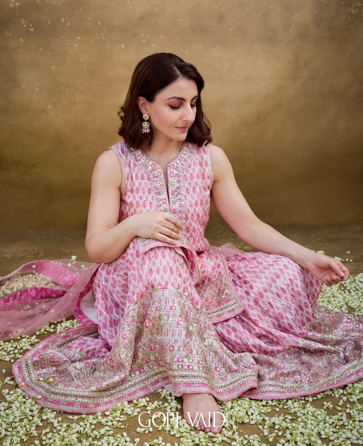 Soha Ali Khan in Dhruvi Sharara Set
