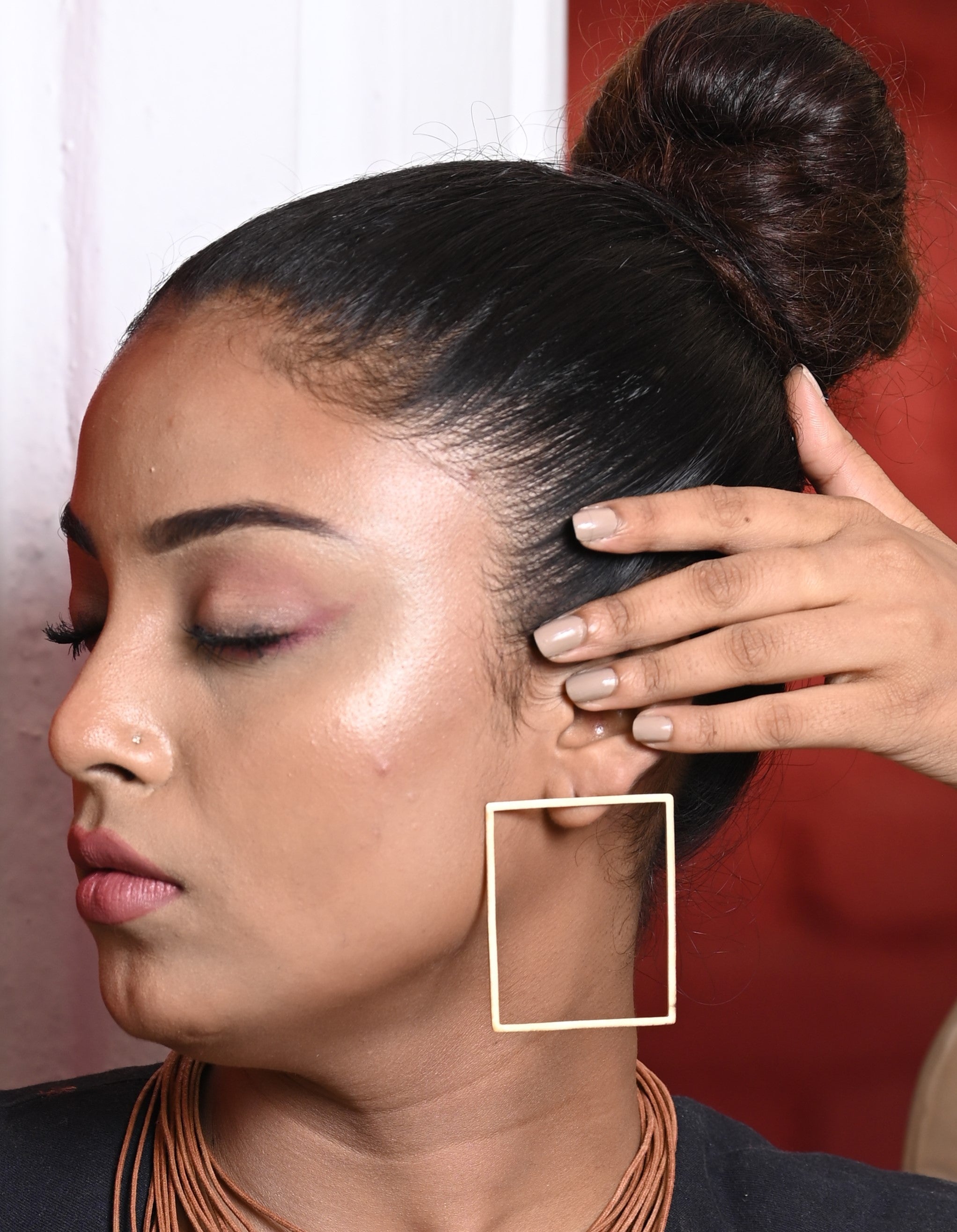 SQUARE THRILL EARRINGS