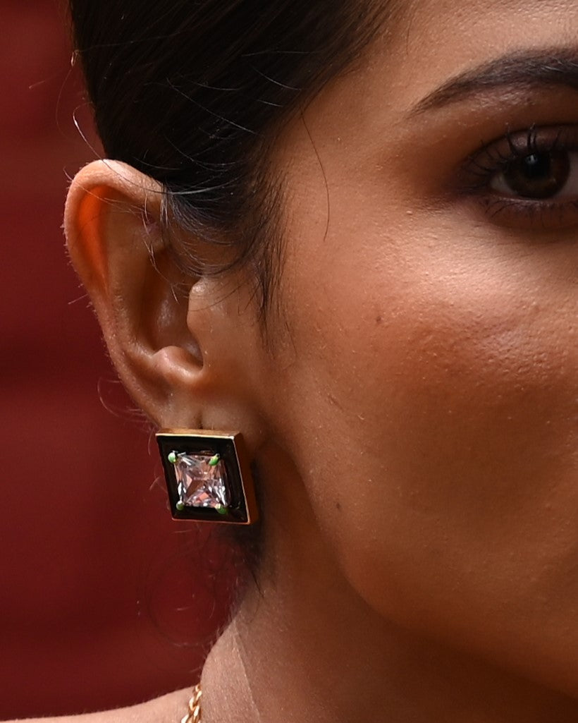 MIDNIGHT NOIR EARRING